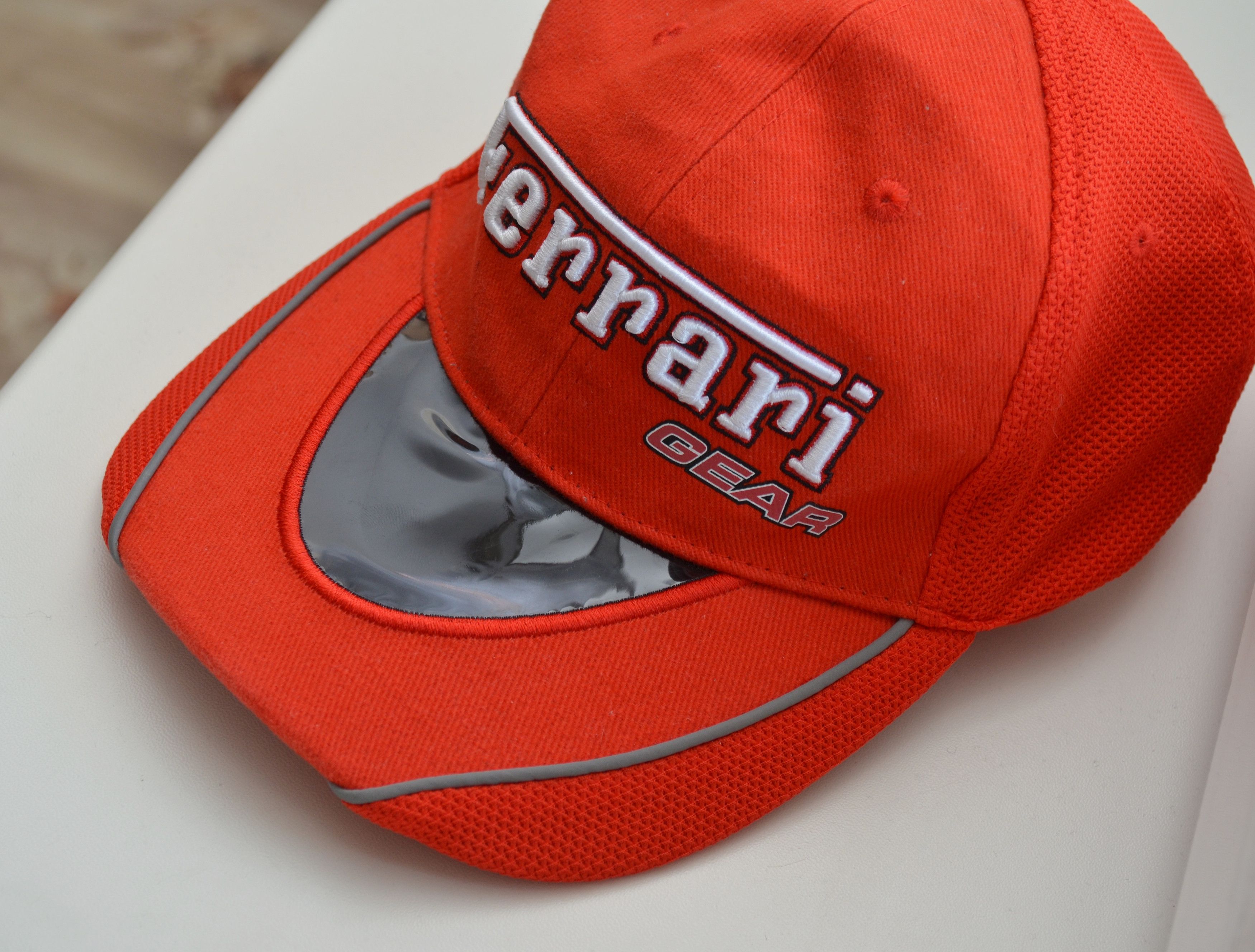 Ferrari × Vintage Ferrari Gear Red Vintage Authentic Visor Cap Size ONE SIZE - 3 Thumbnail