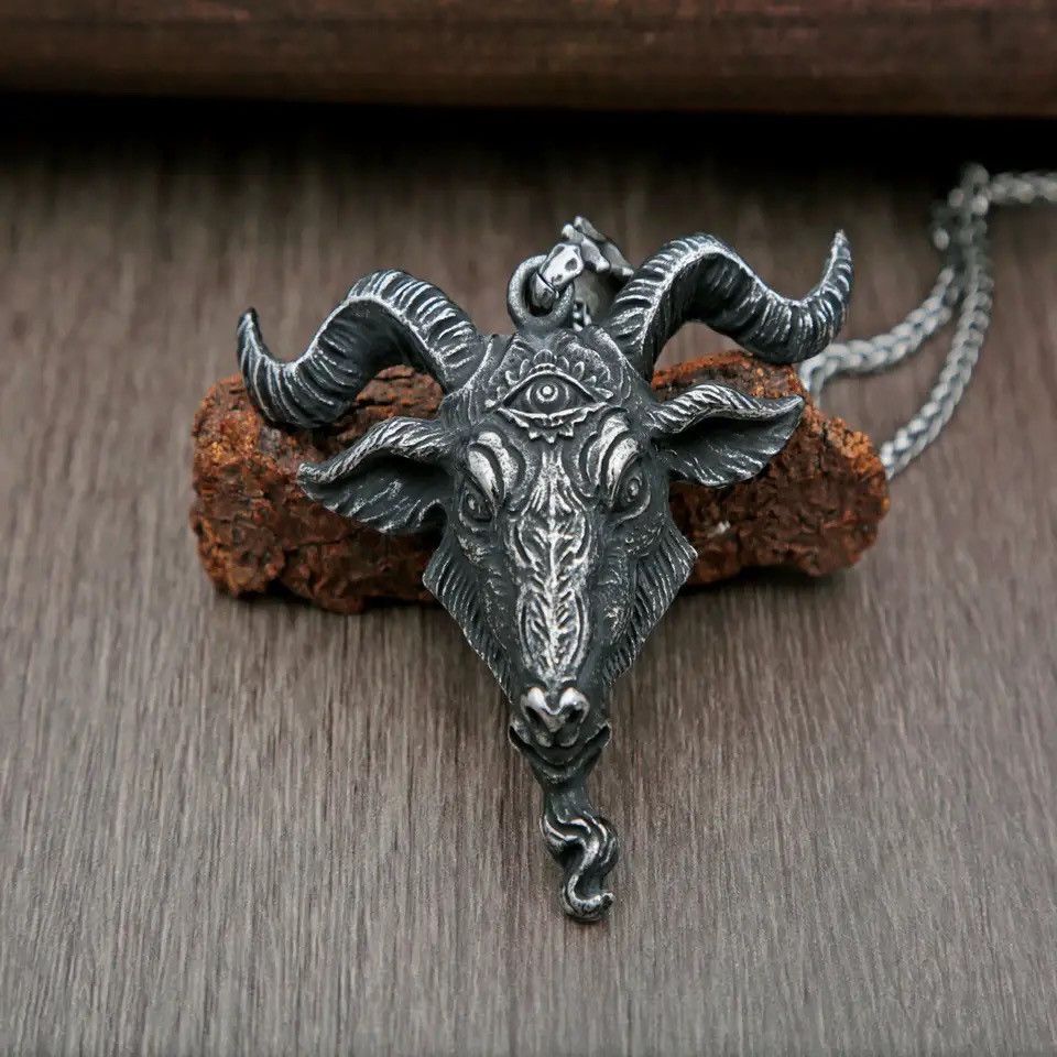 Jewelry Satan Goat Head Pendant Necklace Size ONE SIZE - 2 Thumbnail
