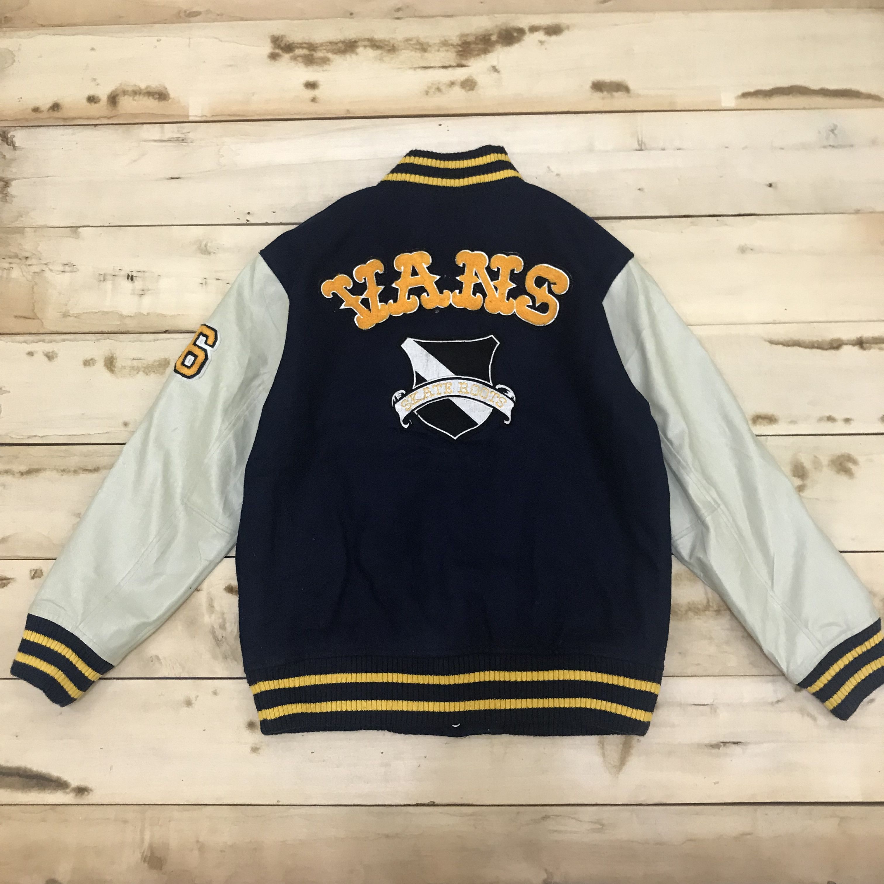 Vans Z108 VTG VANS NOVA CHECK SKATE ROOTS VARSITY JACKET Size US M / EU 48-50 / 2 - 1 Thumbnail