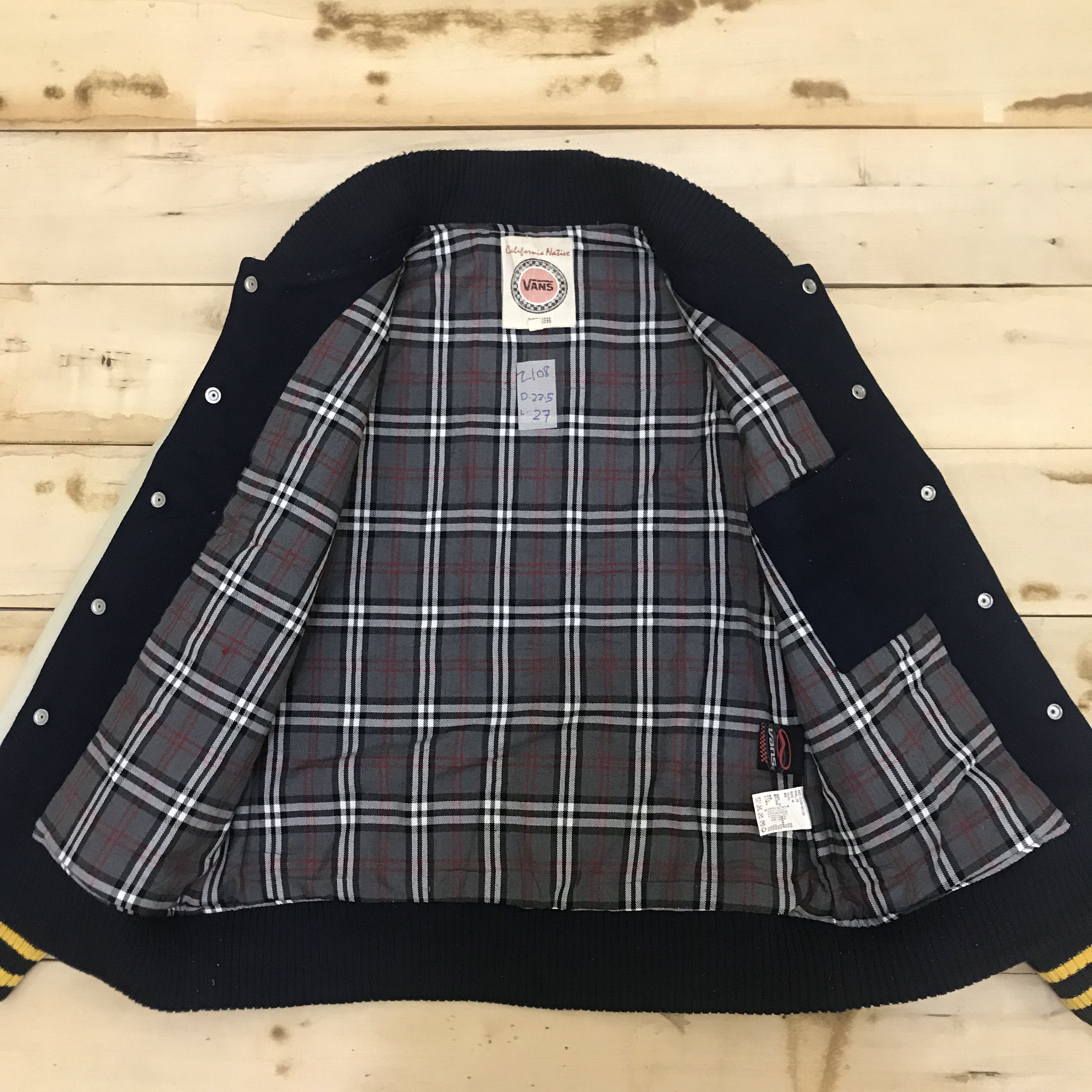 Vans Z108 VTG VANS NOVA CHECK SKATE ROOTS VARSITY JACKET Size US M / EU 48-50 / 2 - 5 Thumbnail