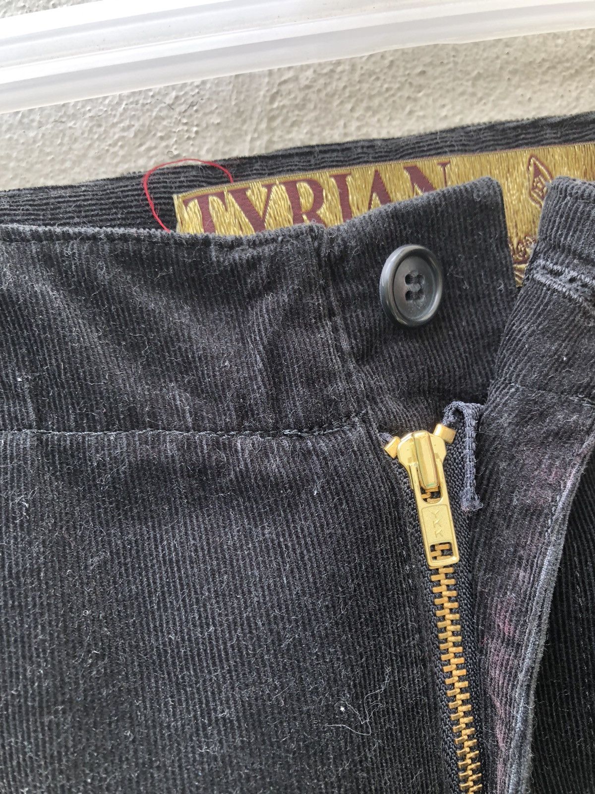 Vintage Tyrian Purple Japan Rivet Black Corduroy Cargo Trouser Pant Size US 30 / EU 46 - 8 Thumbnail