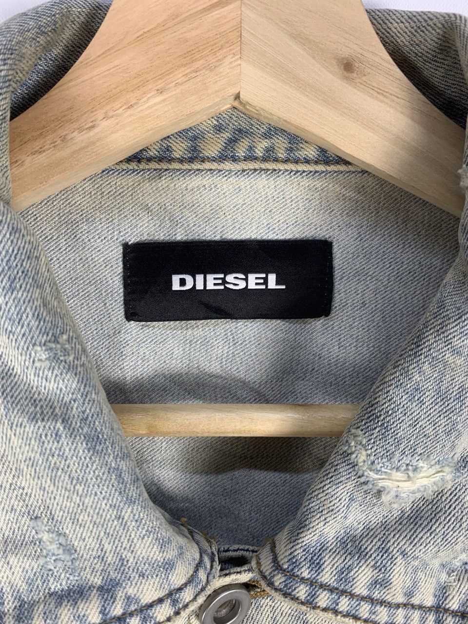 Diesel Vintage Diesel Distressed Denim Jacket Size US M / EU 48-50 / 2 - 4 Thumbnail