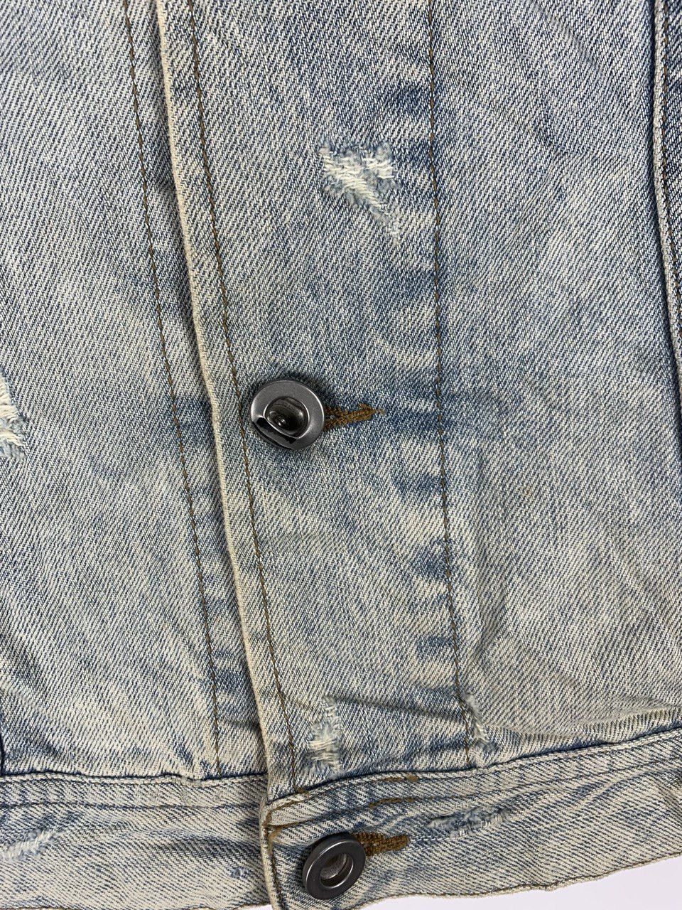 Diesel Vintage Diesel Distressed Denim Jacket Size US M / EU 48-50 / 2 - 2 Thumbnail