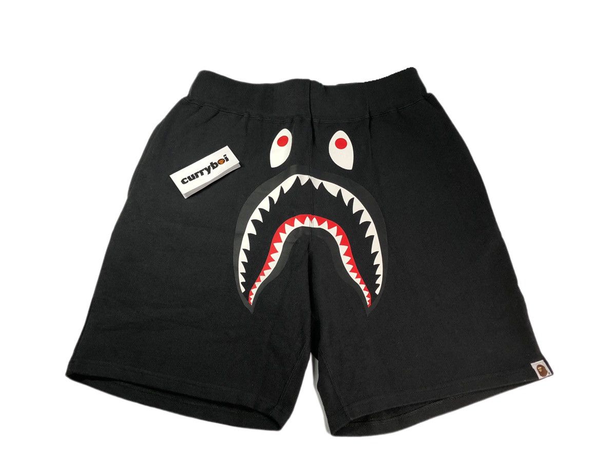 Bape (Size S) BAPE Shark Wide Sweat Shorts Black Size US 31 - 4 Thumbnail