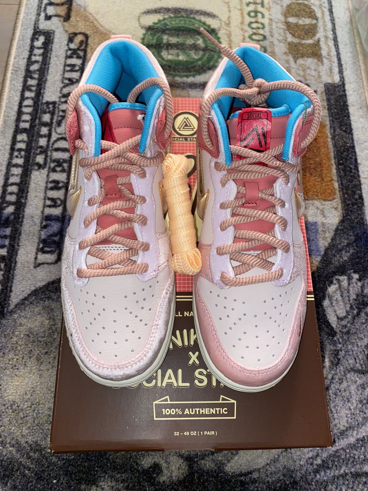 Nike × Social Status Nike Dunk Mid Social Status Free Lunch Strawberry Milk Size US 8.5 / EU 41-42 - 2 Thumbnail
