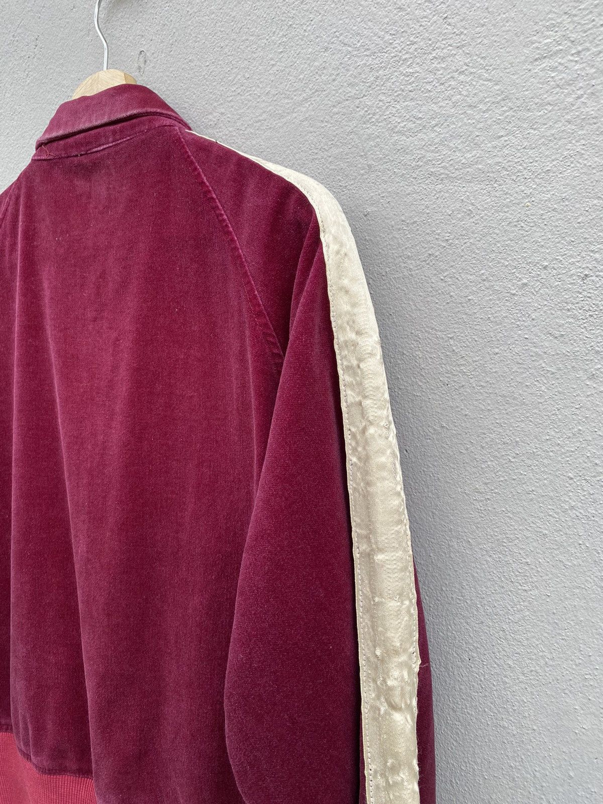 Vintage Vintage OG Late 80’s SUPER LOVERS Skull Velvet Jacket Size US M / EU 48-50 / 2 - 14 Thumbnail