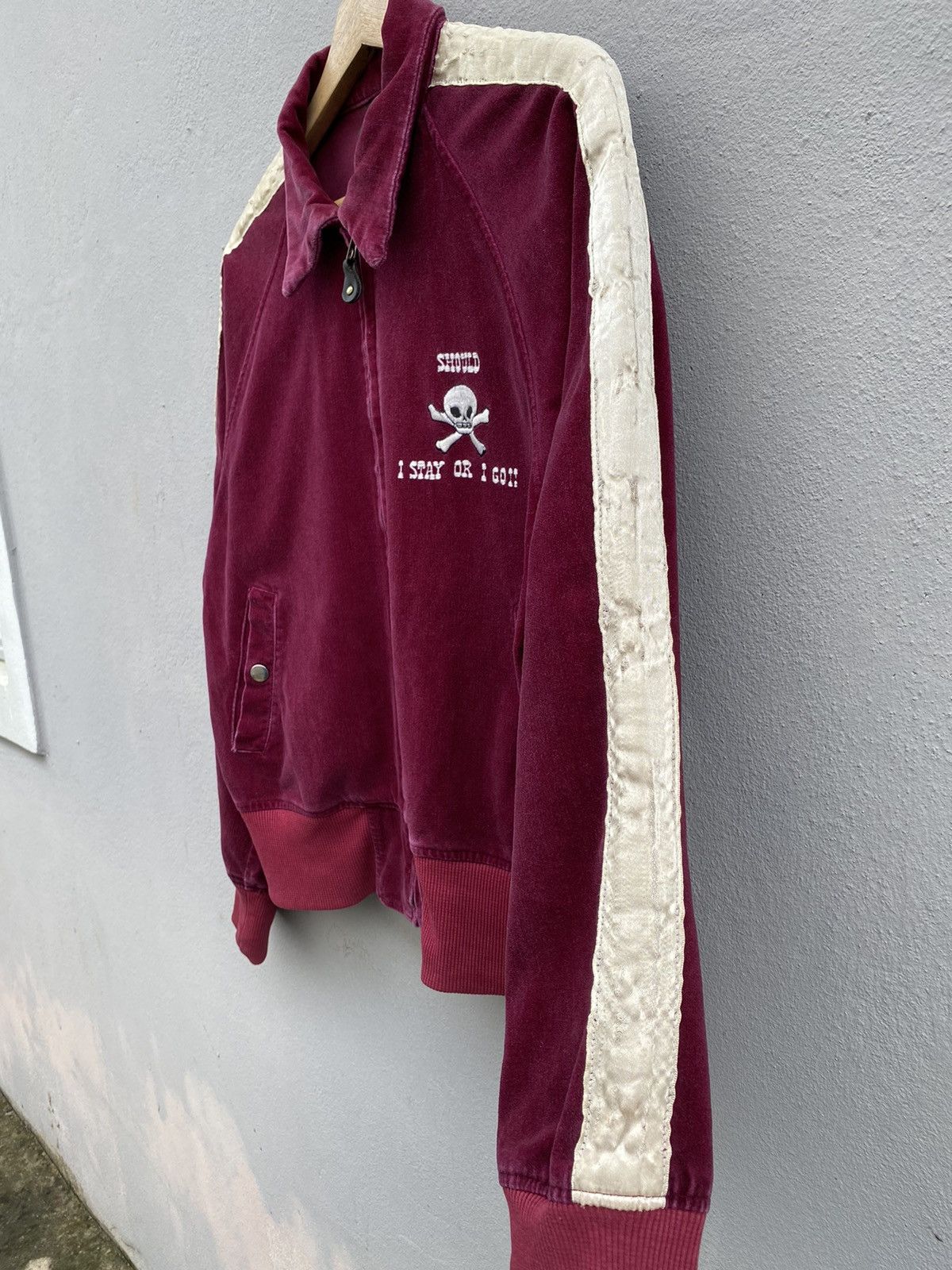 Vintage Vintage OG Late 80’s SUPER LOVERS Skull Velvet Jacket Size US M / EU 48-50 / 2 - 5 Thumbnail