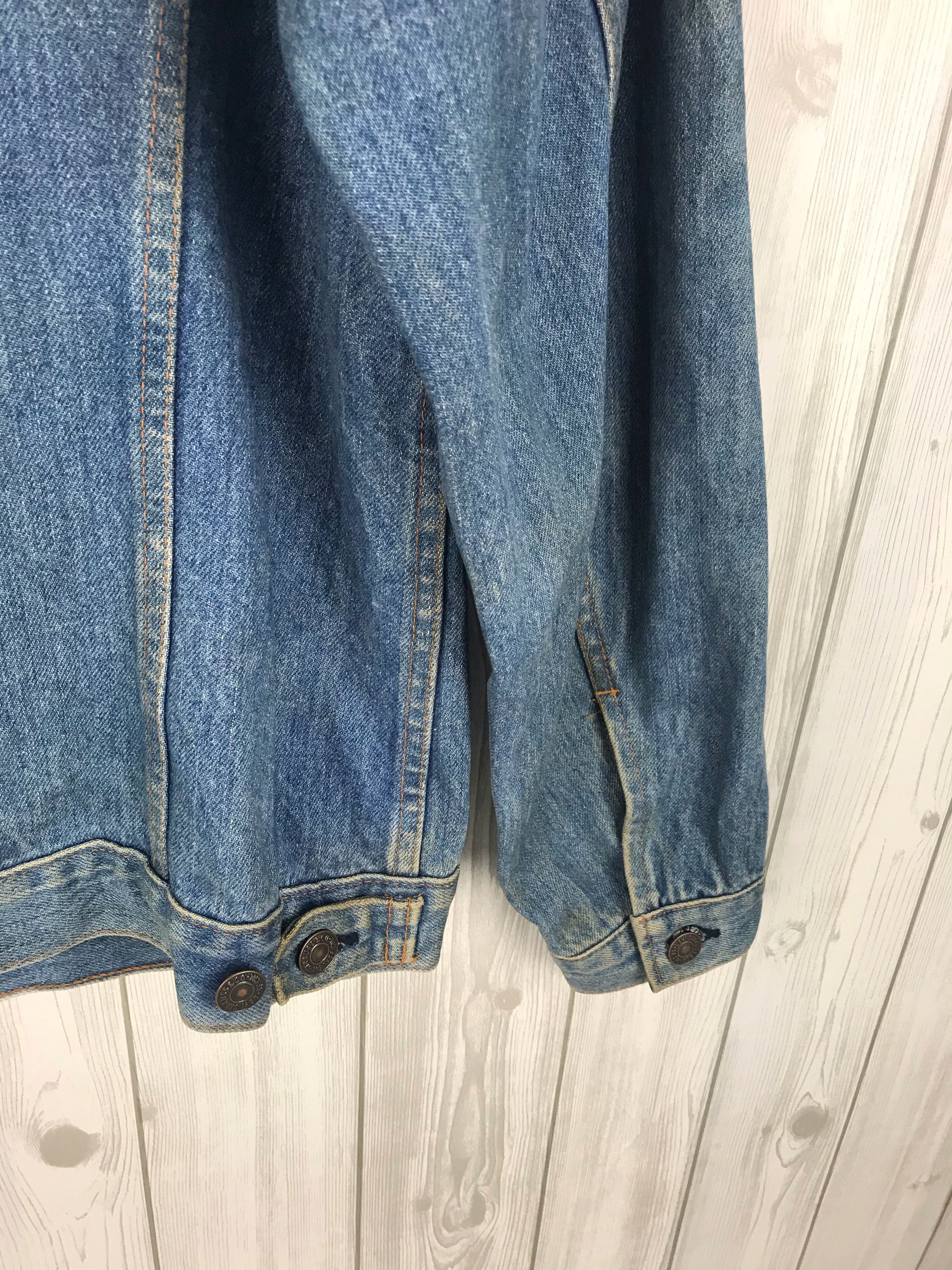 Levi's Vintage Clothing Vintage 90s LEVIS Bleach Wash Distress Trucker Denim Jacket Size US M / EU 48-50 / 2 - 11 Thumbnail