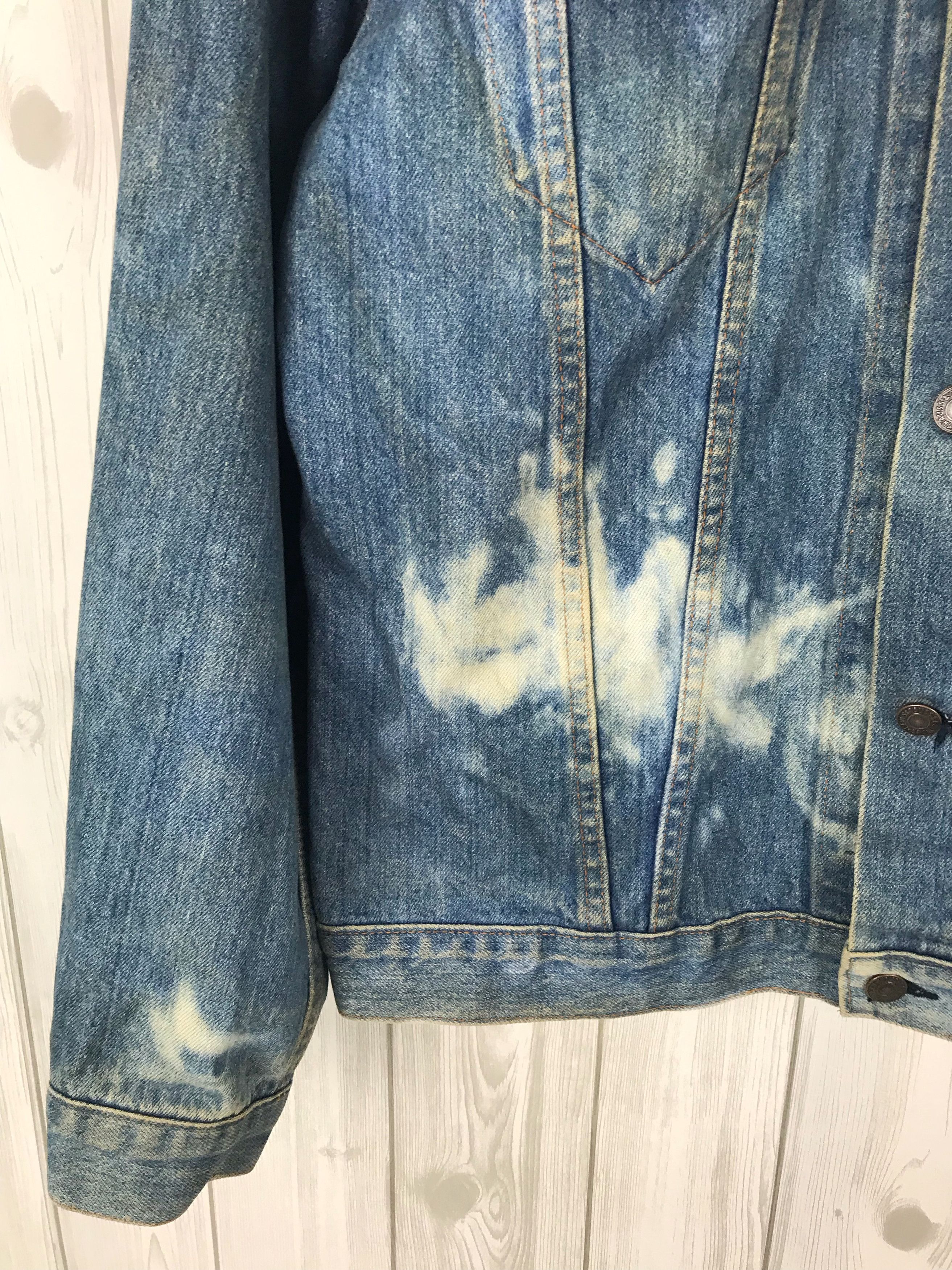 Levi's Vintage Clothing Vintage 90s LEVIS Bleach Wash Distress Trucker Denim Jacket Size US M / EU 48-50 / 2 - 7 Thumbnail