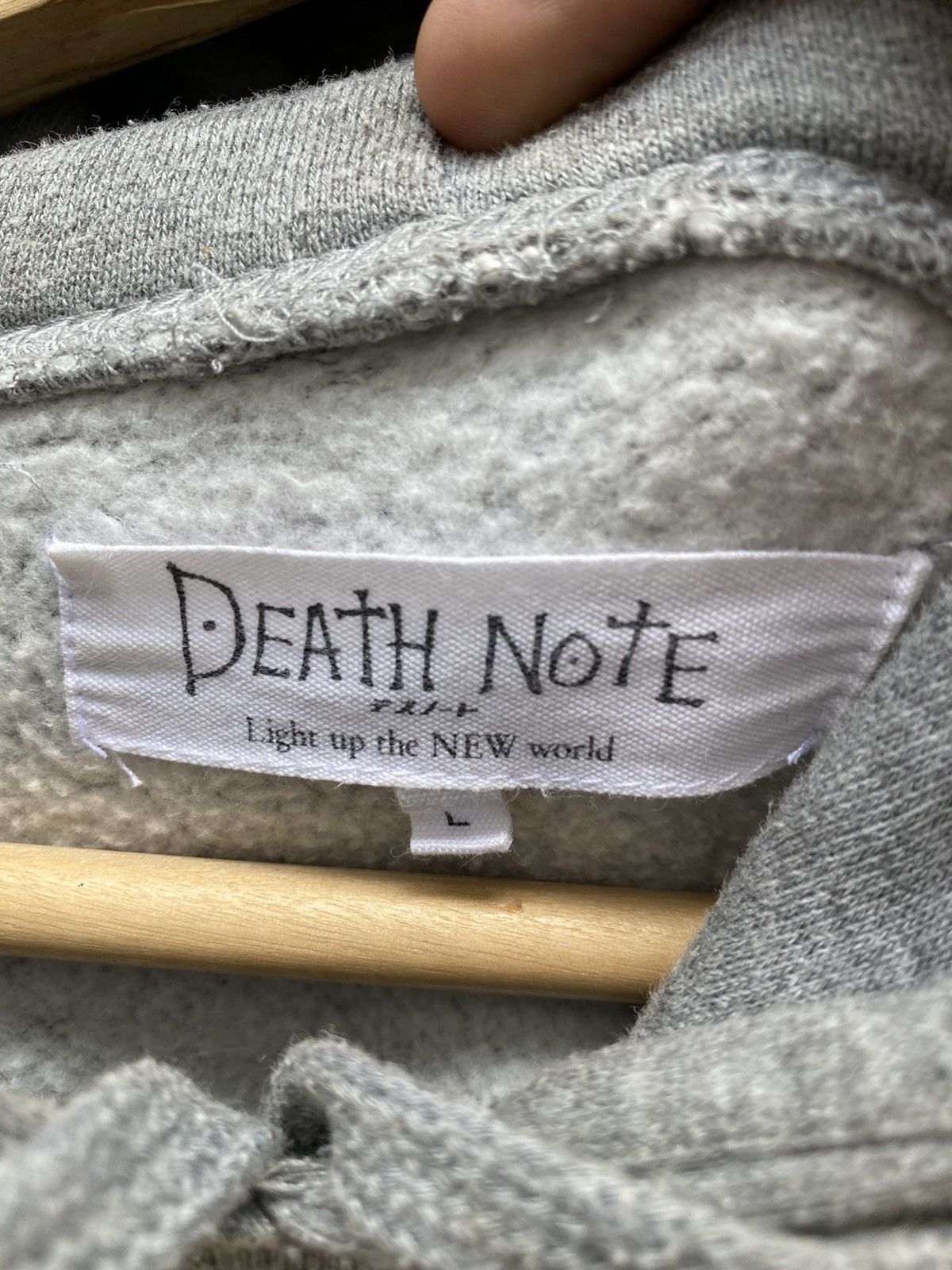 Anime 💥RARE💥 DEATH NOTE Character “RYUK” Apple🍎 Anime L Hoodie Size US L / EU 52-54 / 3 - 8 Thumbnail