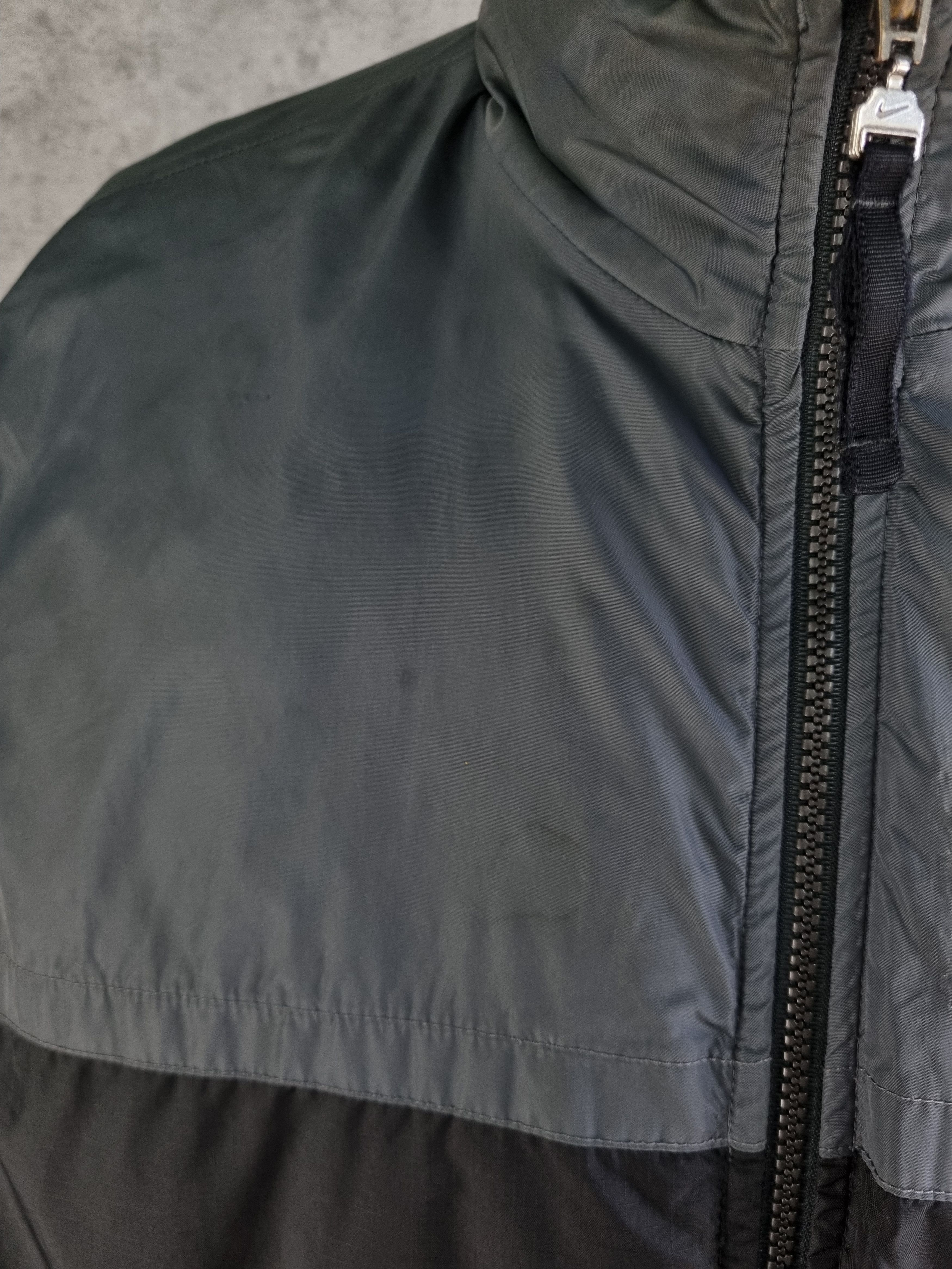 Nike × Vintage 90s Nike 2 Side Nylon Outdoor Very Rare Jacket Size US XL / EU 56 / 4 - 15 Thumbnail