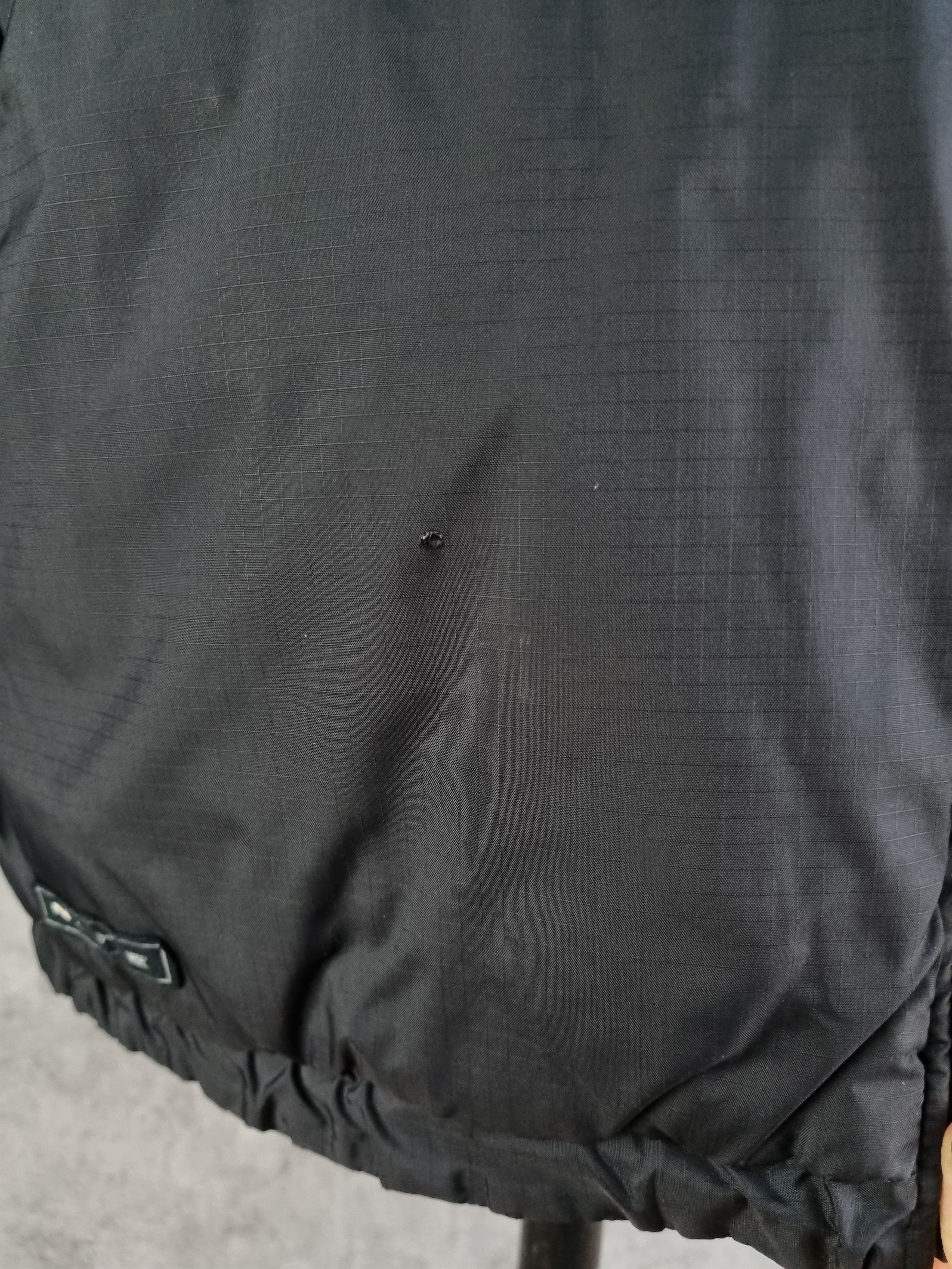 Nike × Vintage 90s Nike 2 Side Nylon Outdoor Very Rare Jacket Size US XL / EU 56 / 4 - 16 Thumbnail