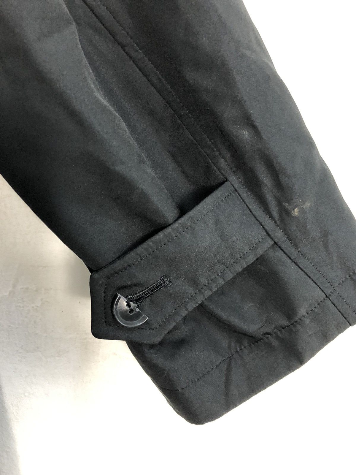 Japanese Brand × Yoshiyuki Konishi Hype Minimalist Ficce Futuro Yoshiyuki Konishi Jacket Button Size US M / EU 48-50 / 2 - 13 Thumbnail