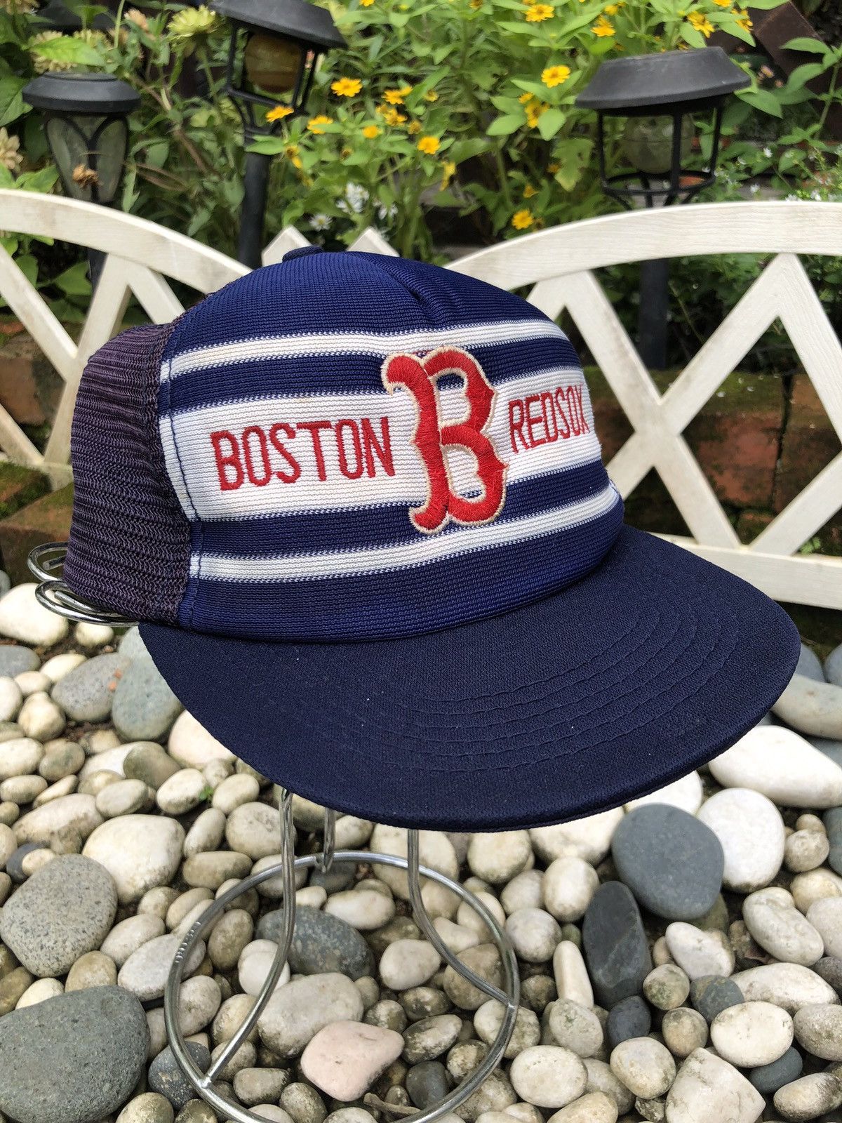 MLB VINTAGE 90’s EMBROIDERY BOSTON REDSOX TRUCKER CAP HAT Size ONE SIZE - 3 Thumbnail