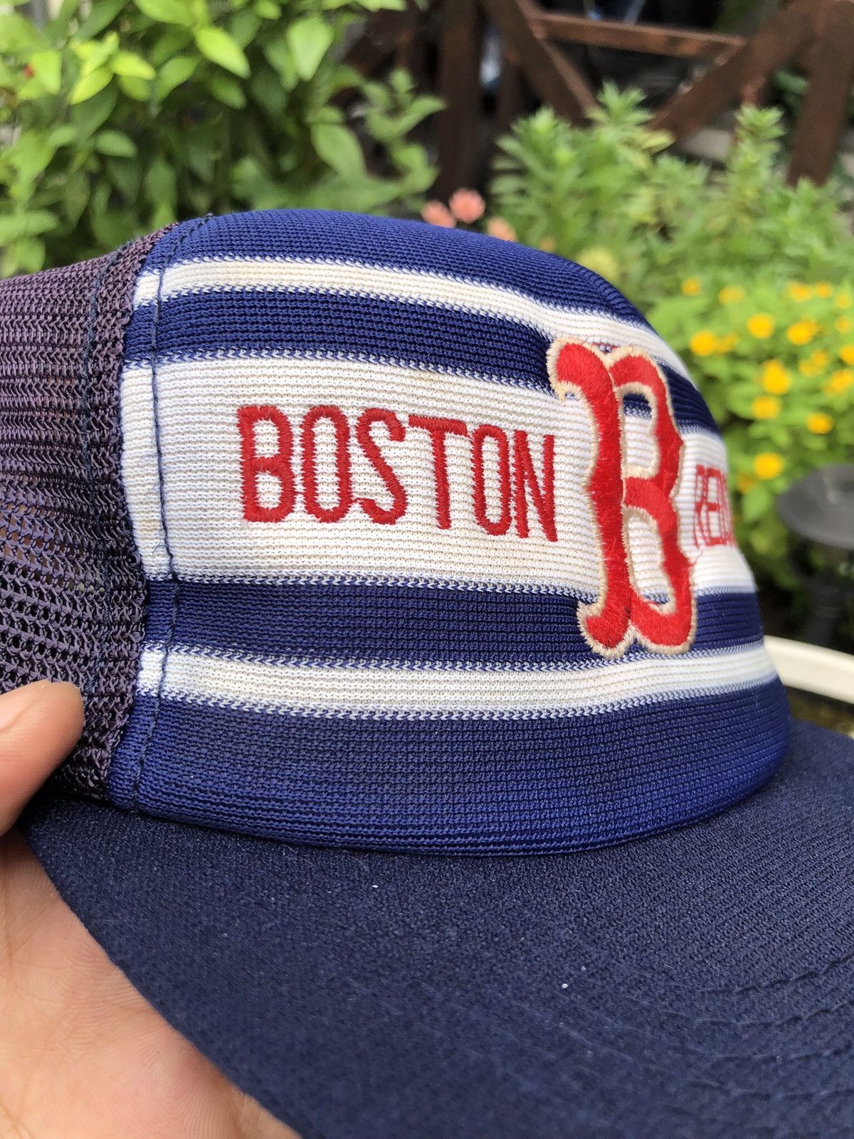 MLB VINTAGE 90’s EMBROIDERY BOSTON REDSOX TRUCKER CAP HAT Size ONE SIZE - 5 Thumbnail