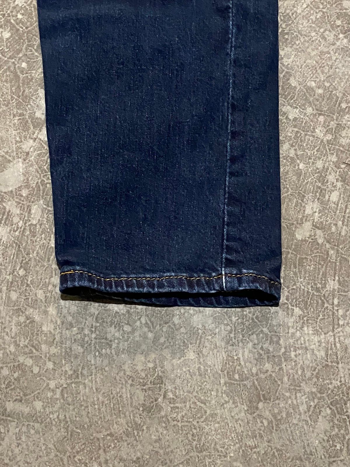 Vintage Dark Blue Levi 502 Jeans 36x32 Size US 36 / EU 52 - 4 Thumbnail