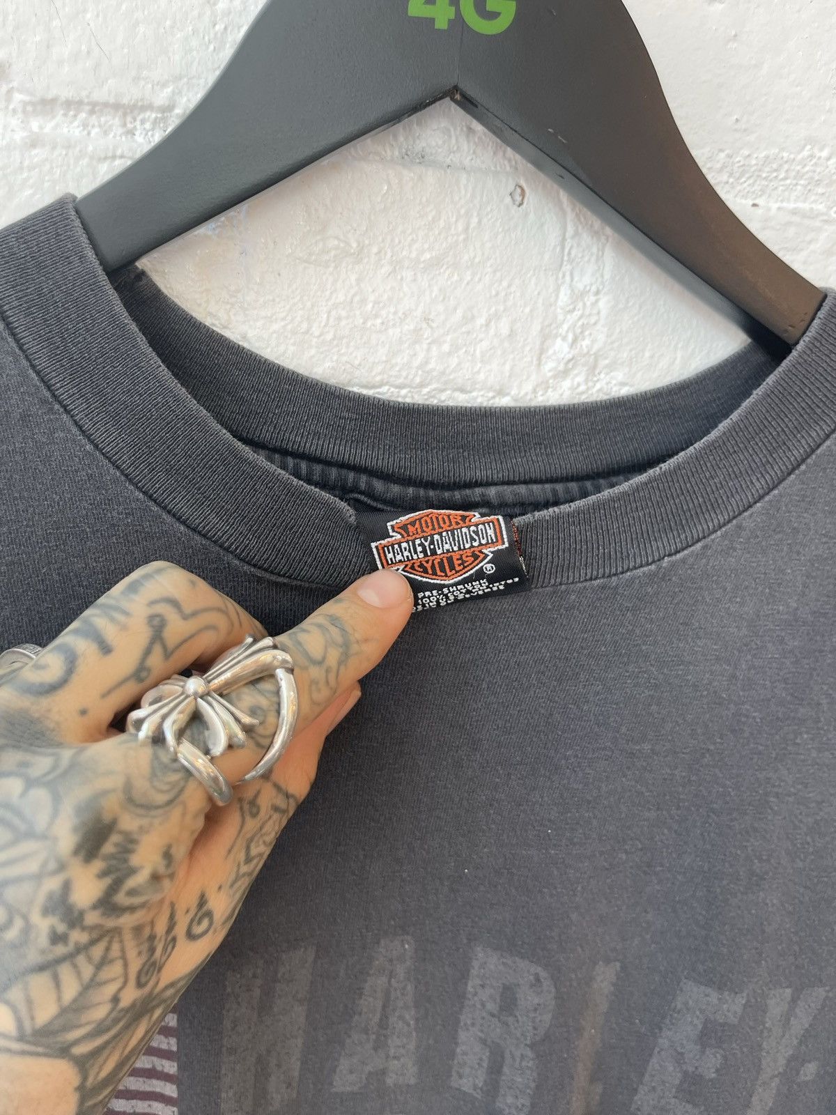 Harley Davidson × Vintage Vintage THRASHED Sun Fade Classic Harley Davidson Shirt XL Size US XL / EU 56 / 4 - 4 Thumbnail