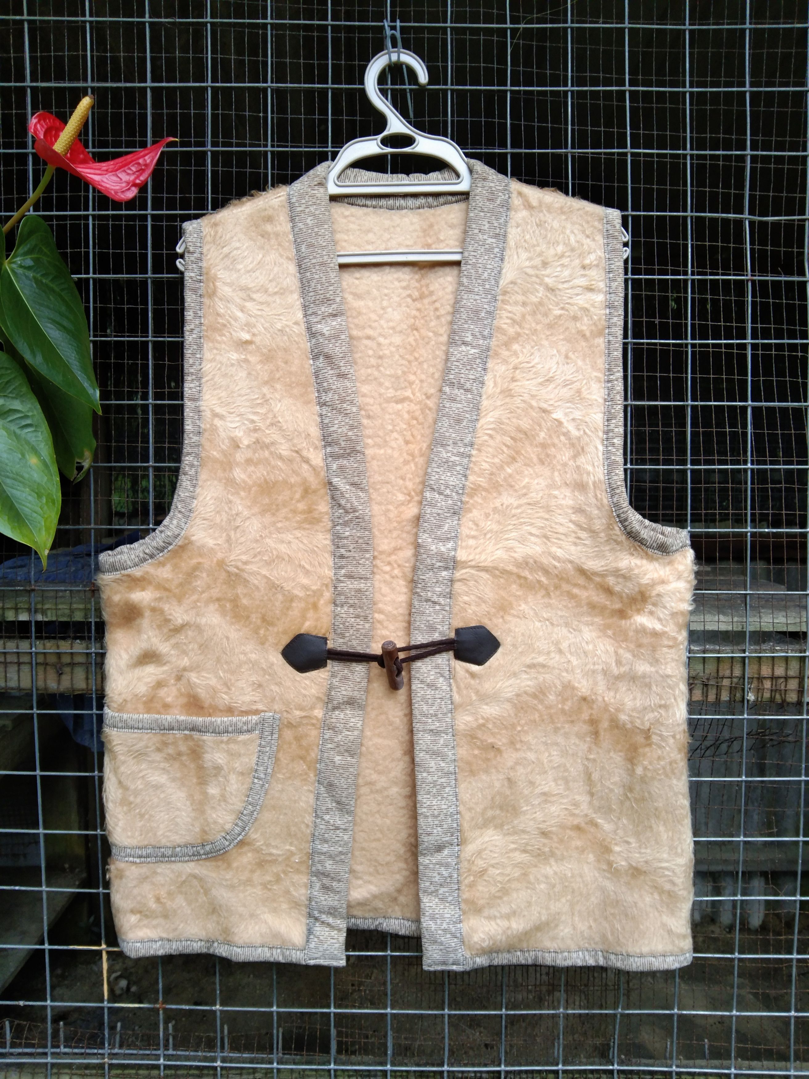 Japanese Brand WOOL BLEND DUFFLE VEST JACKET Size US M / EU 48-50 / 2 - 1 Thumbnail