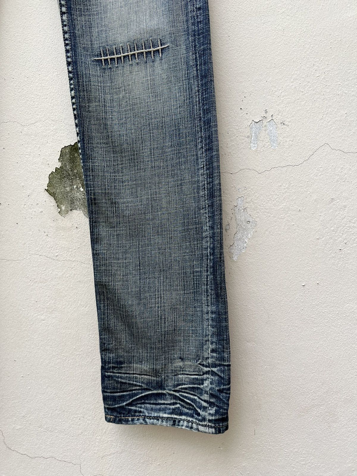 Vintage Japan Brand Rupert Edge Rips Patchwork Distressed Slim Jeans Size US 31 - 11 Thumbnail