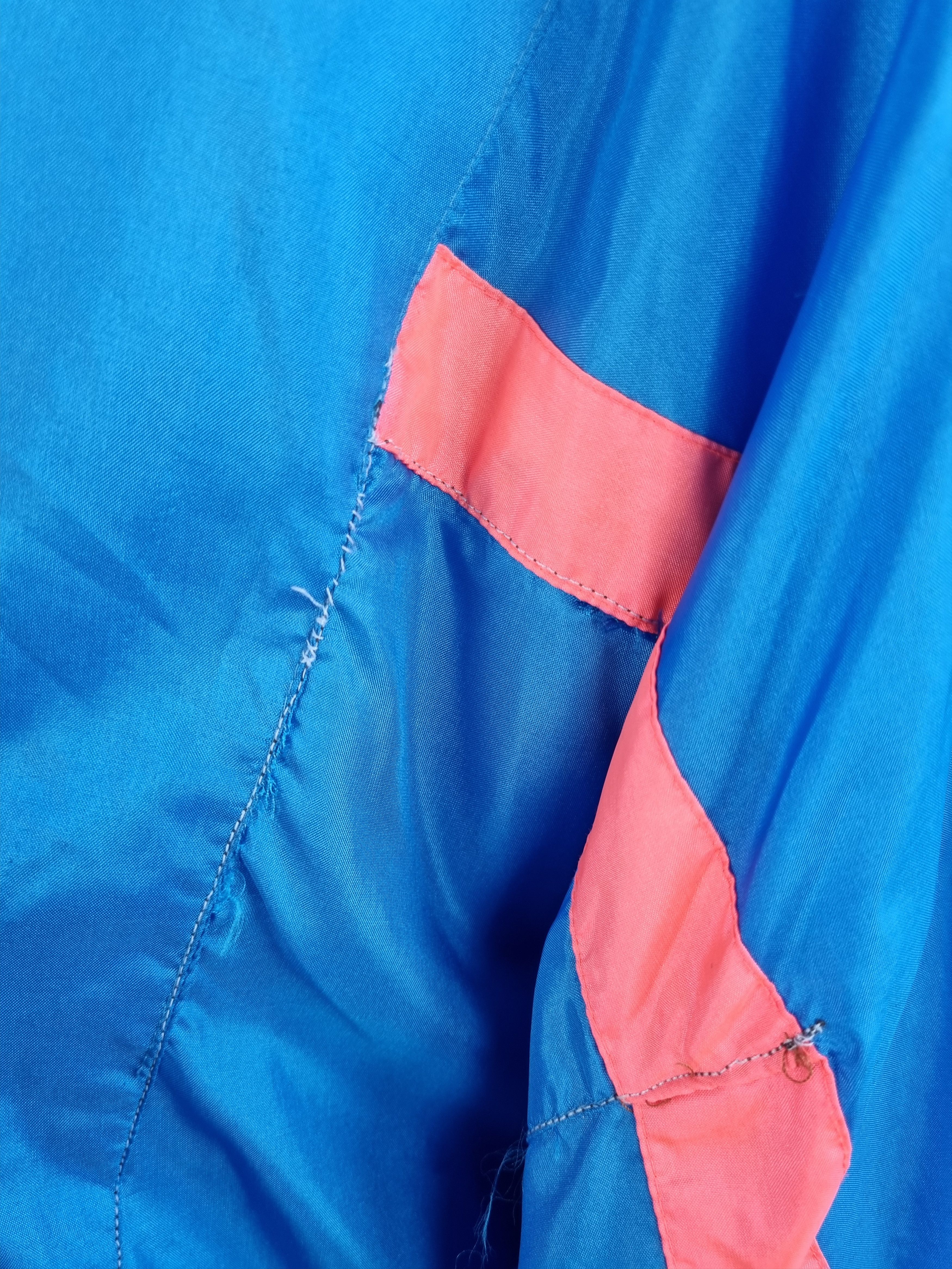 Nike × Vintage 90s Nike International Vintage nylon track jacket Size US L / EU 52-54 / 3 - 14 Thumbnail