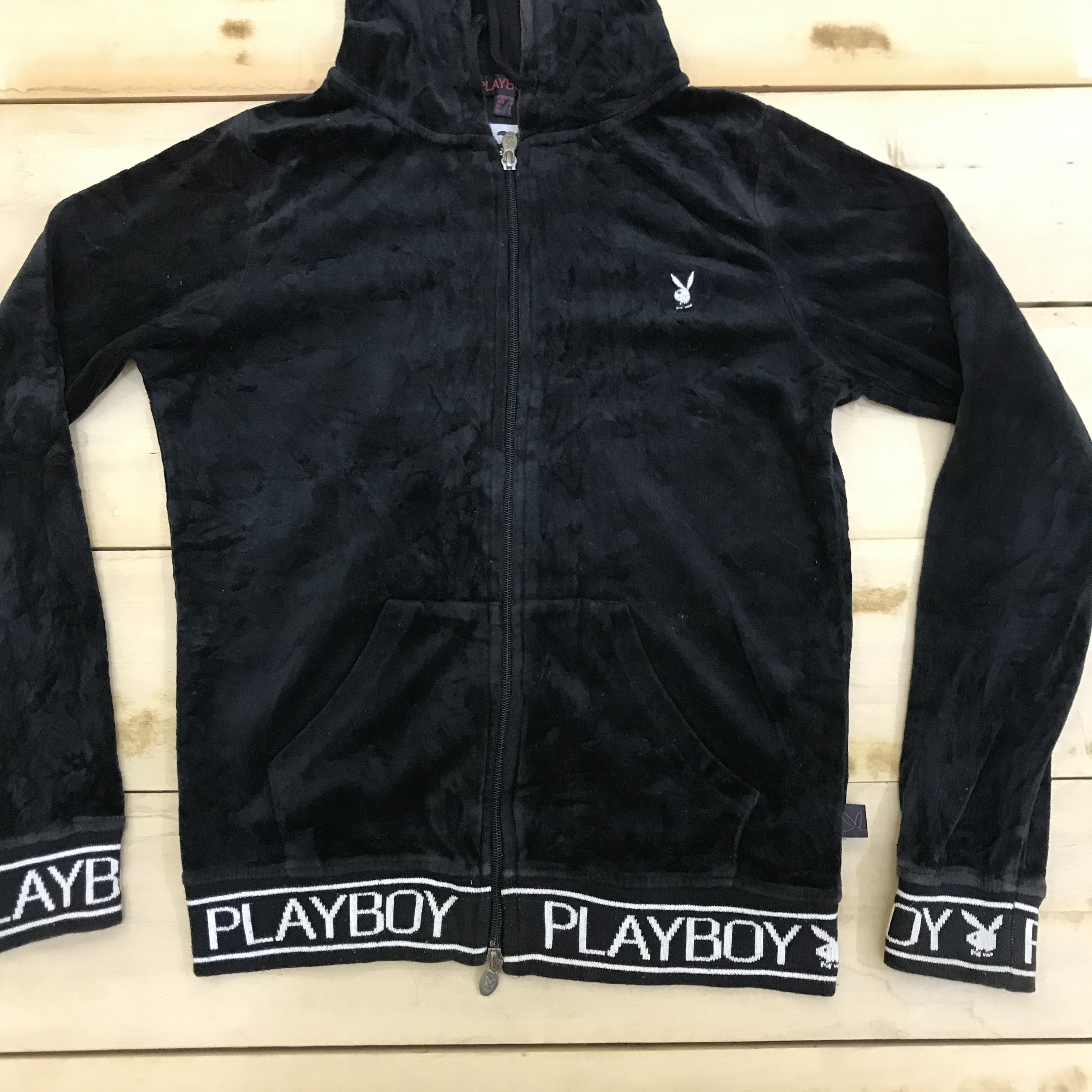 Playboy Z293 VTG PLAYBOY VELVET HOODIE JACKET Size S / US 4 / IT 40 - 2 Thumbnail