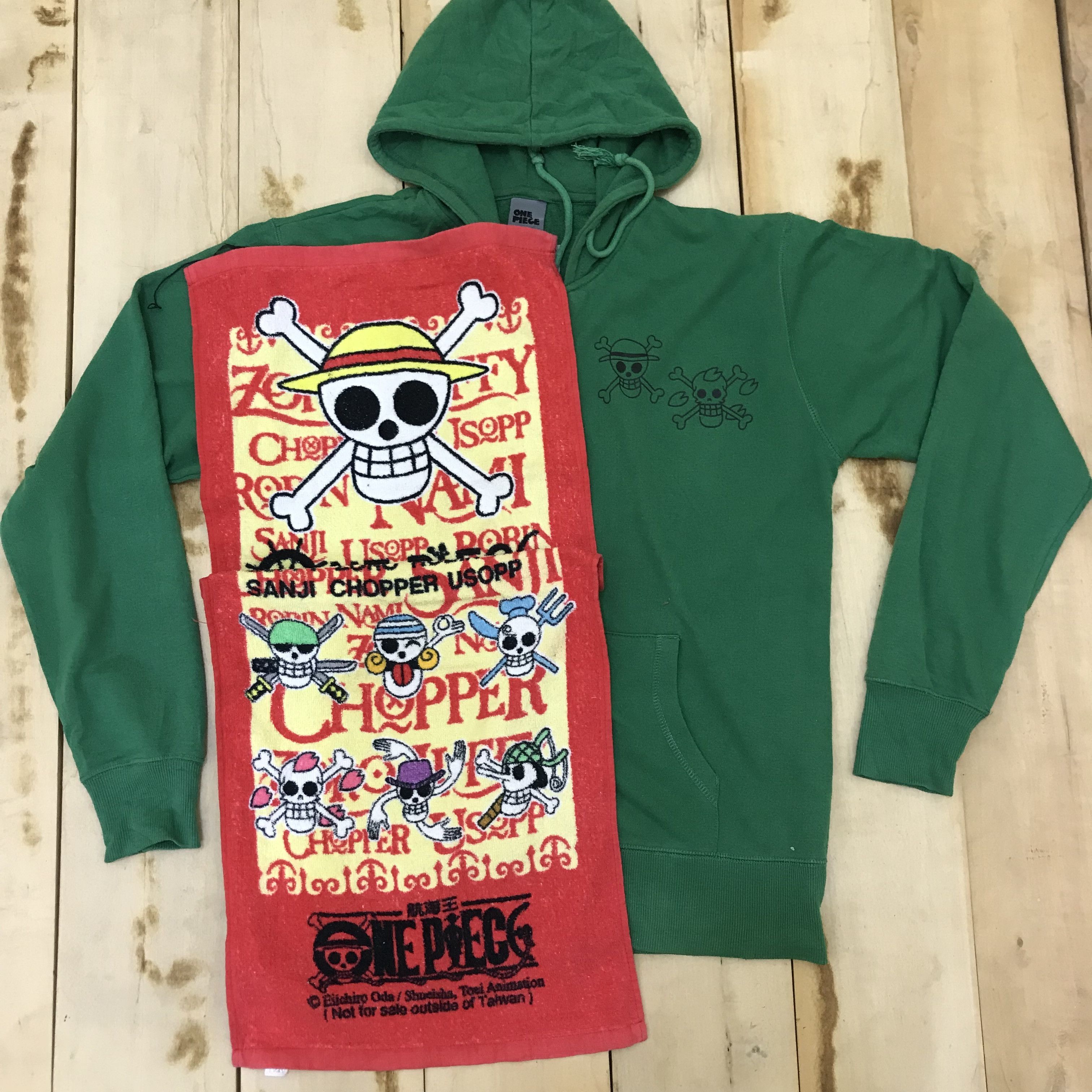 Cartoon Network × Japanese Brand × One Piece Z295 COMBO ONE PIECE TOWEL X MONKEY D LUFFY HOODIE Size US L / EU 52-54 / 3 - 3 Thumbnail