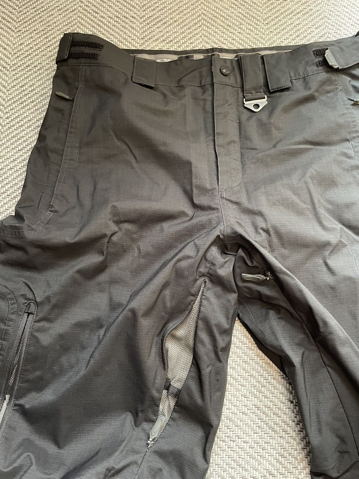 OAKLEY VINTAGE SKI PANTS 00S