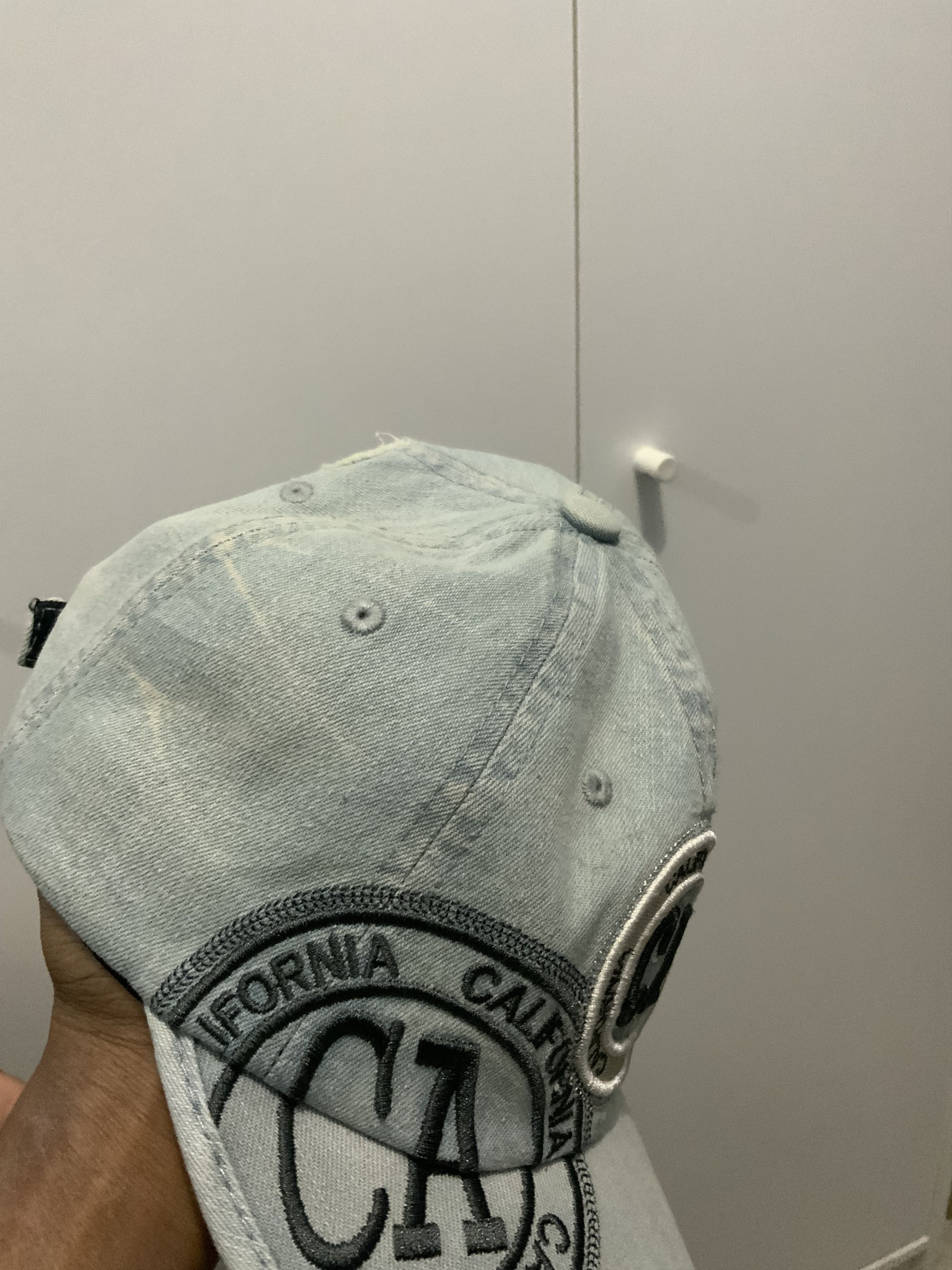 If Six Was Nine Robin Ruth California Denim Hat Size ONE SIZE - 13 Thumbnail