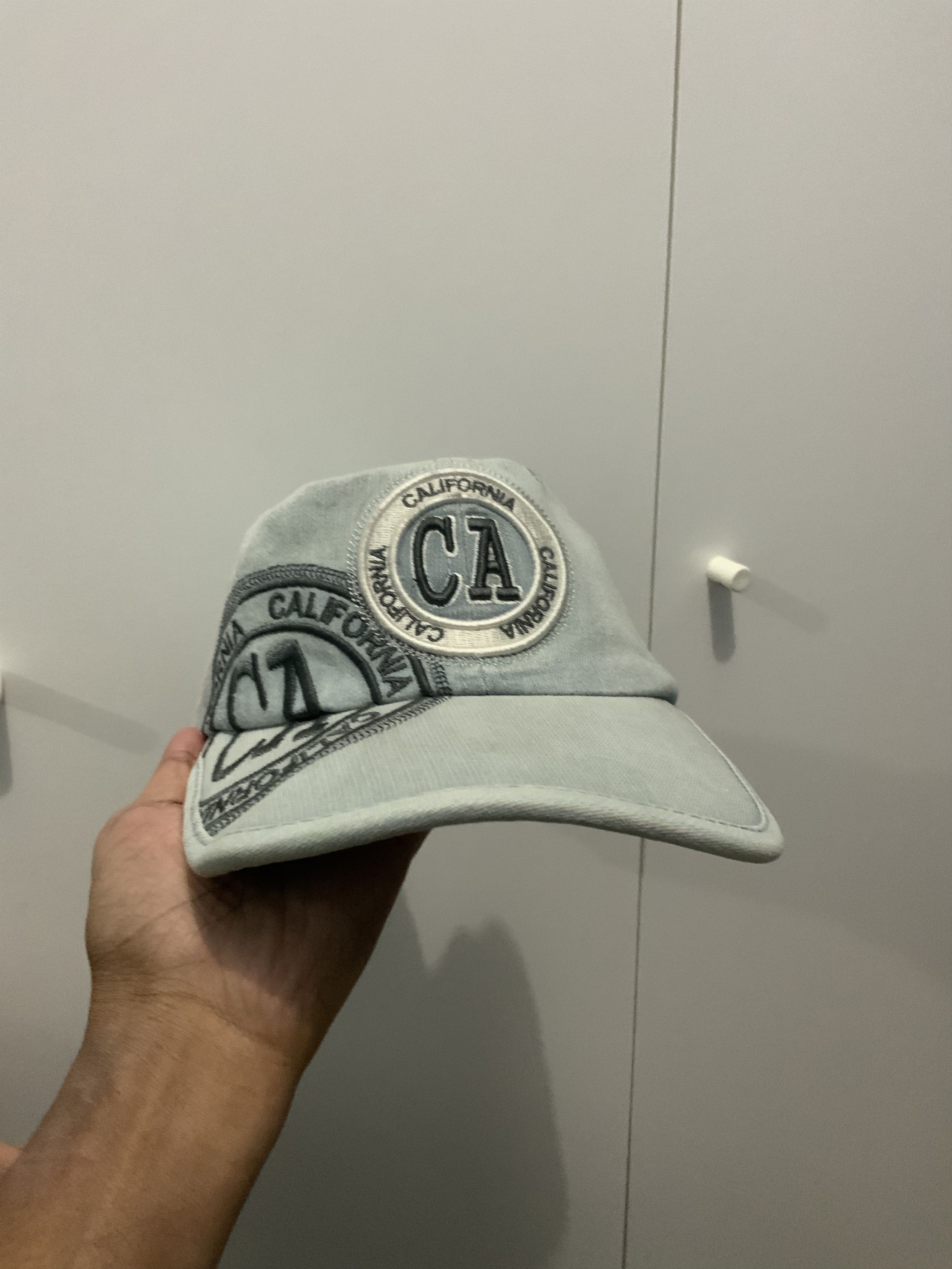 If Six Was Nine Robin Ruth California Denim Hat Size ONE SIZE - 15 Thumbnail