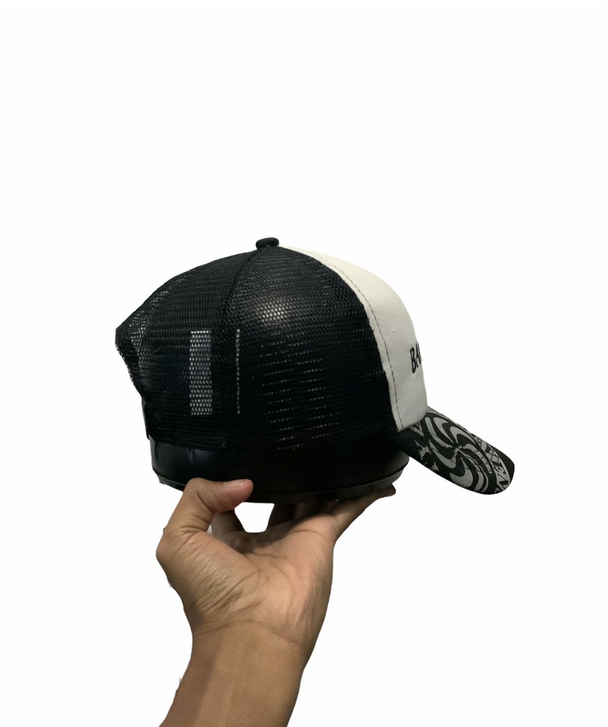 Japanese Brand Banana Seven Trucker Hat Size ONE SIZE - 3 Thumbnail