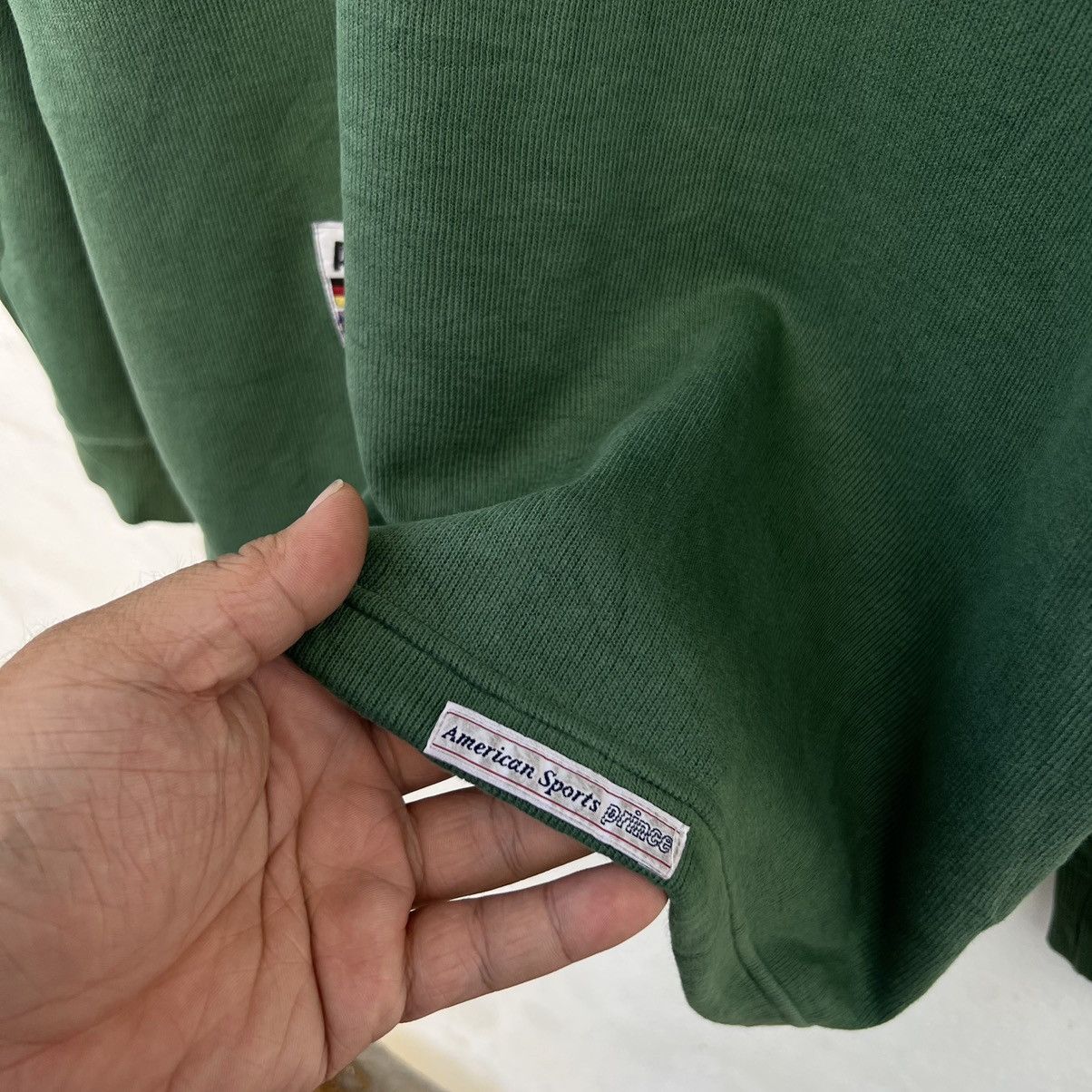 Japanese Brand VINTAGE PRINCE PERFORMANCE APPAREL SWEATSHIRT FULL PATCHES Size US L / EU 52-54 / 3 - 7 Thumbnail
