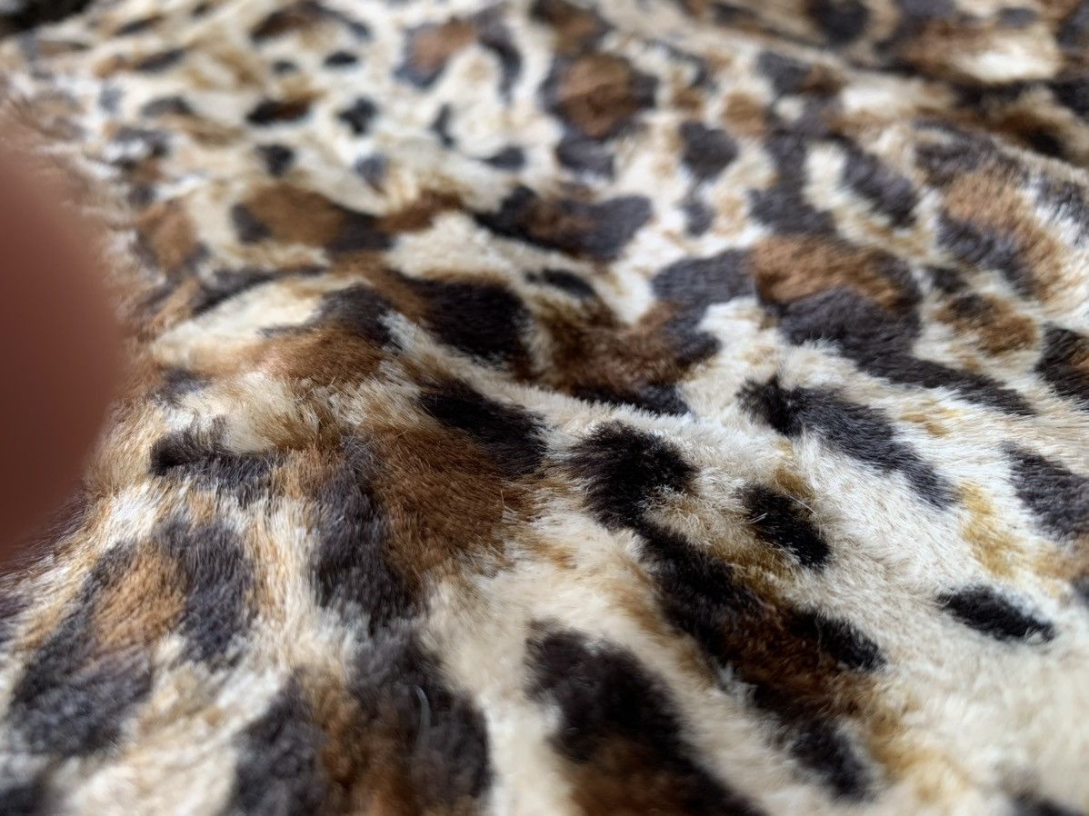 Japanese Brand MadeInJapan Handmade Leopard Rayon Fleece Cardigan Jacket Size US L / EU 52-54 / 3 - 3 Thumbnail
