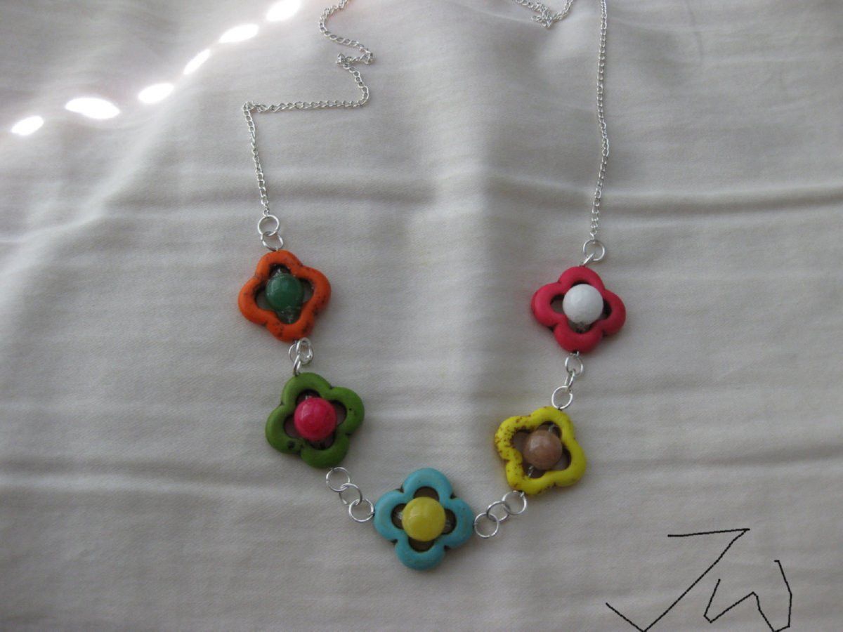 Mix Color Turquoise Flower Chain Necklace with Beads