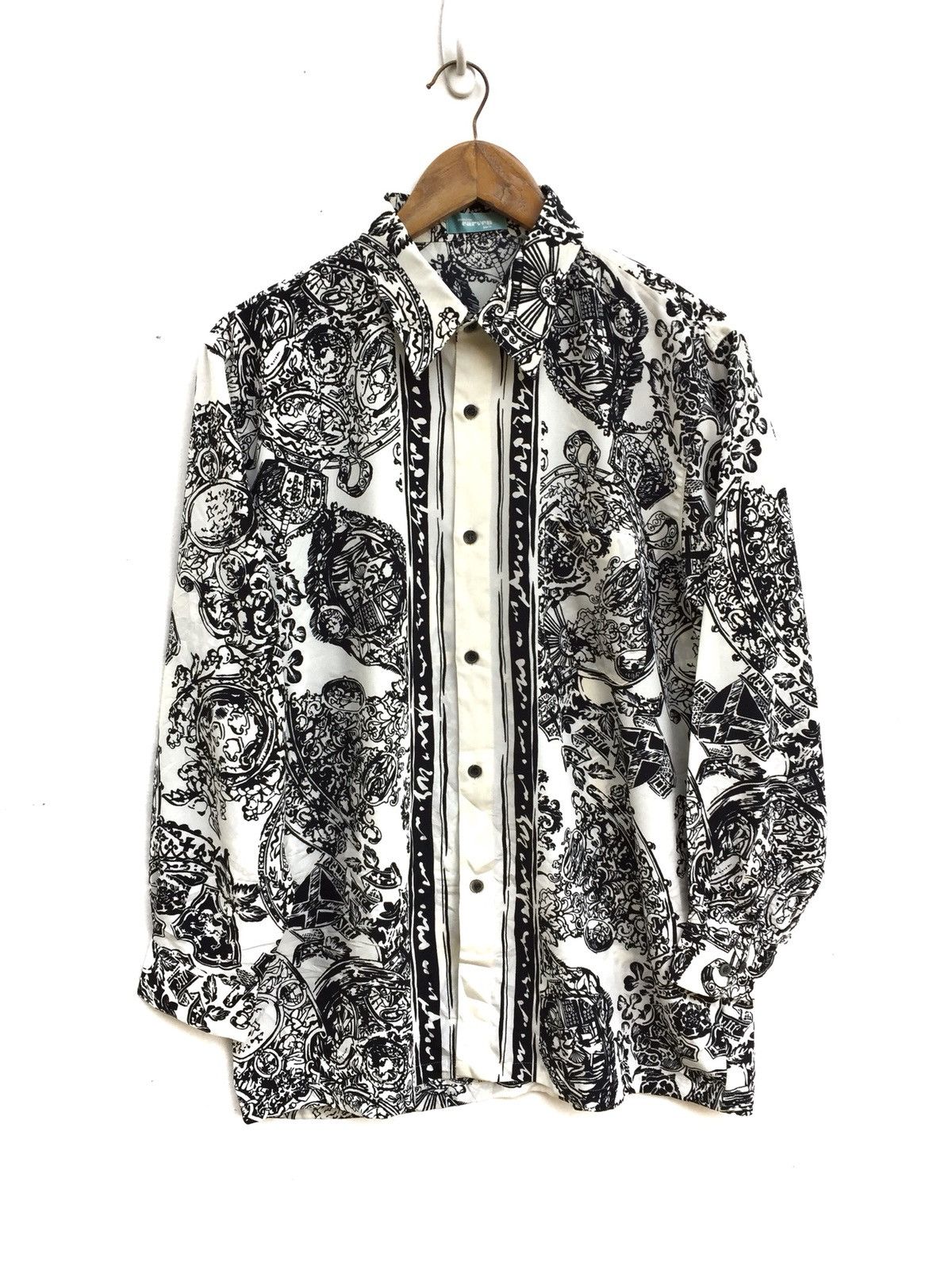 image of Carven Full Print Button Shirts in Floral, Men's (Size Large)