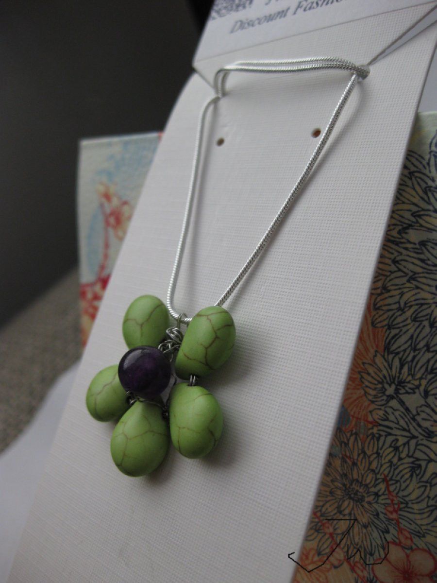 Handmade Green Turquoise Flower Necklace with Amethyst Bead Size ONE SIZE - 2 Thumbnail