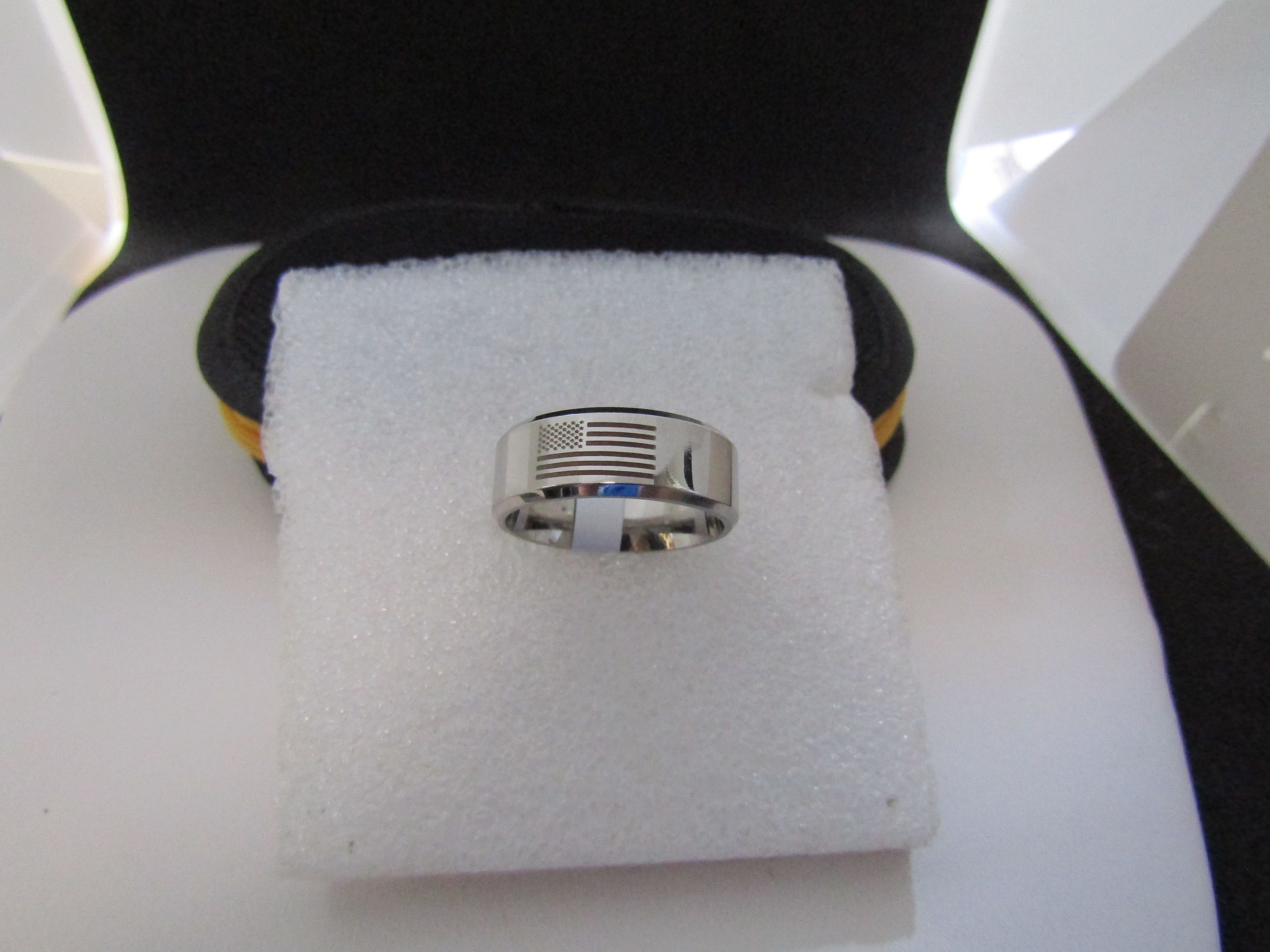 Jewelry x Vintage Usa Flag Stainless Steel Ring - Us Size 9 in Silver, Men's