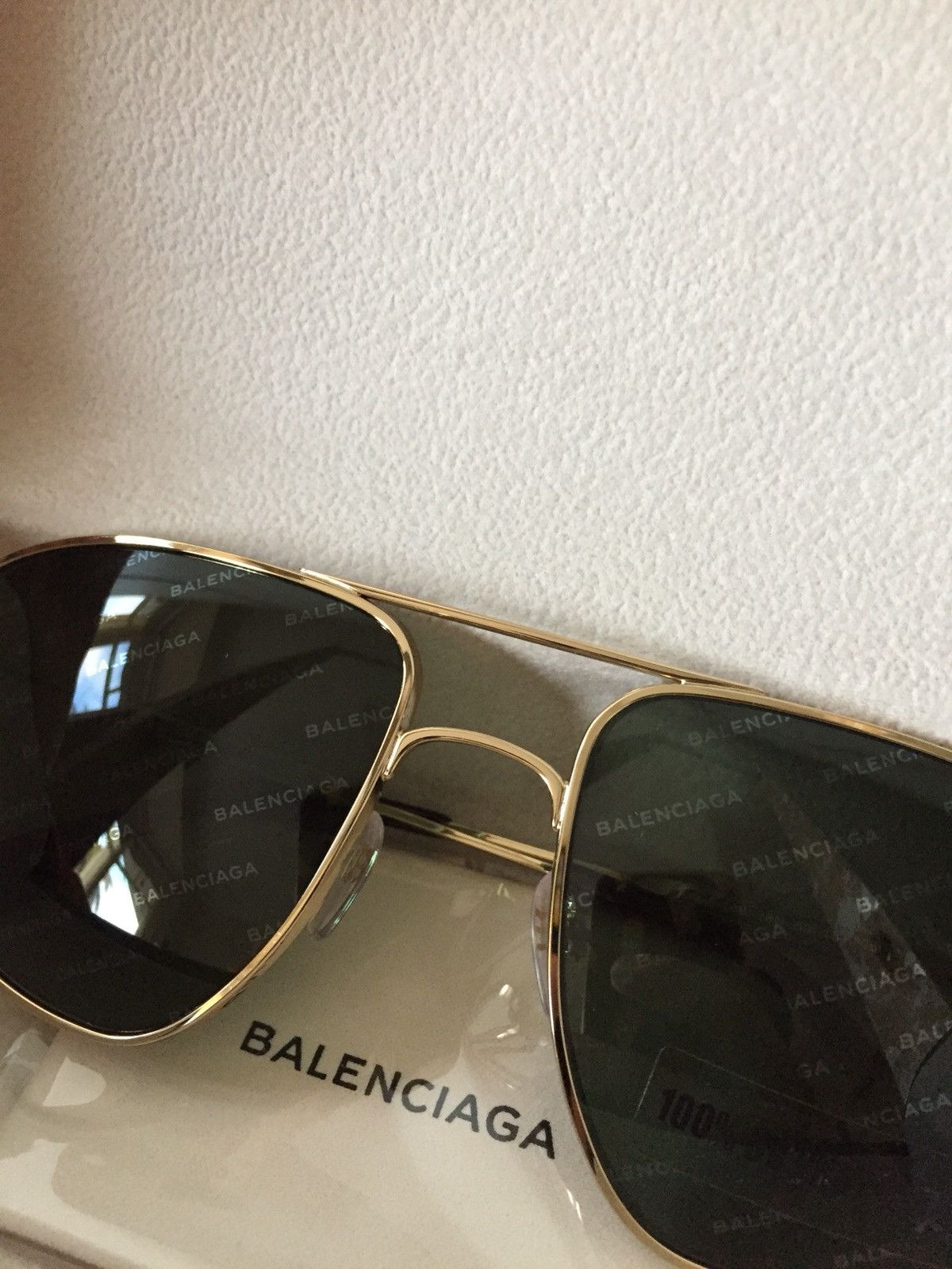 Balenciaga Balenciaga Intarsia Logo Aviator Sunglasses - Gold / Green Size ONE SIZE - 3 Thumbnail