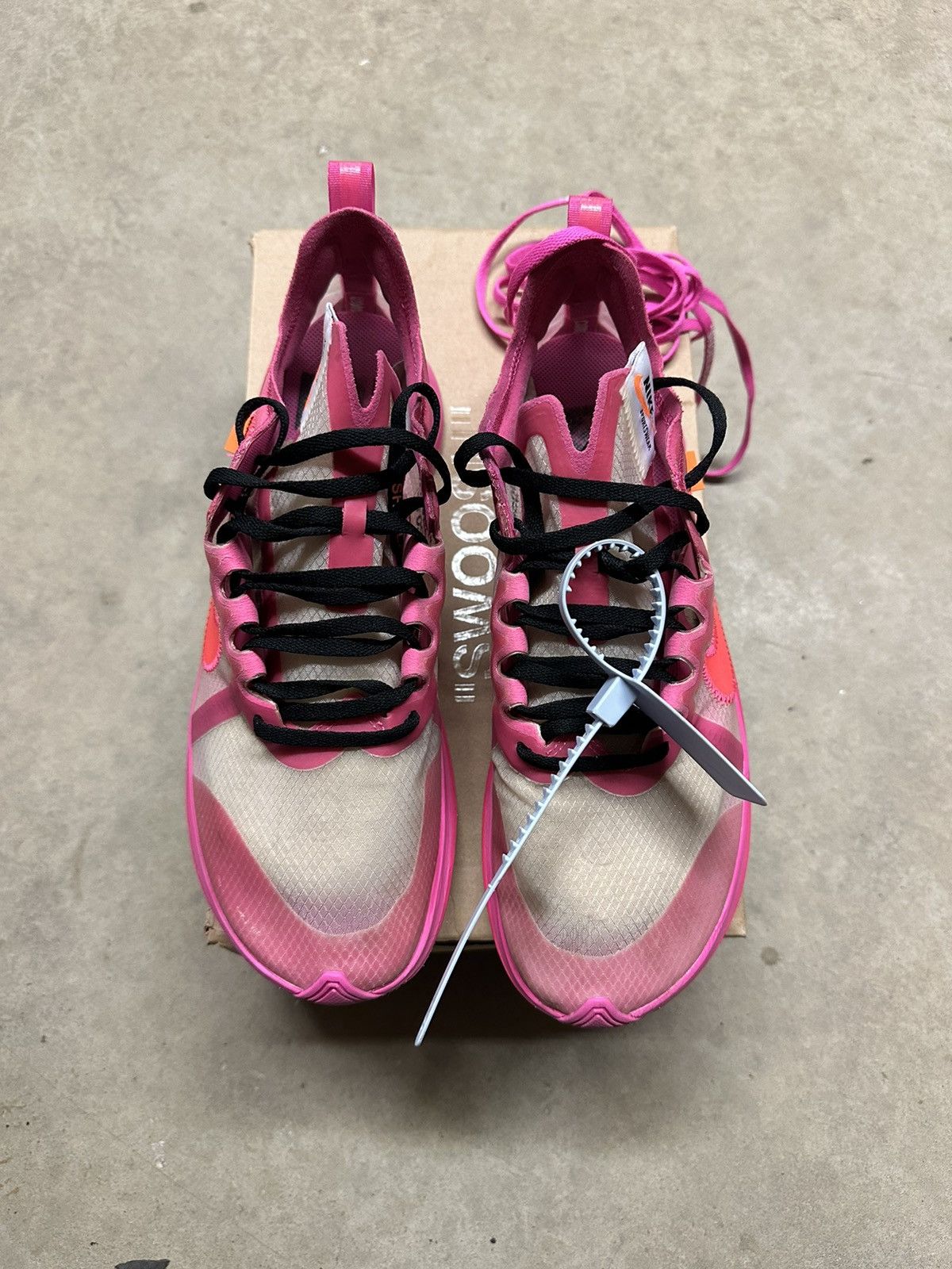 Nike × Off-White Nike off white zoom fly pink Size US 9 / EU 42 - 2 Thumbnail