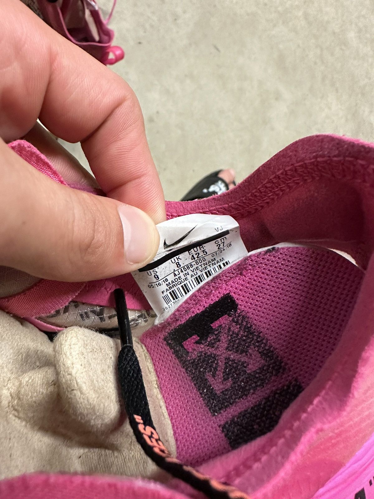 Nike × Off-White Nike off white zoom fly pink Size US 9 / EU 42 - 6 Thumbnail
