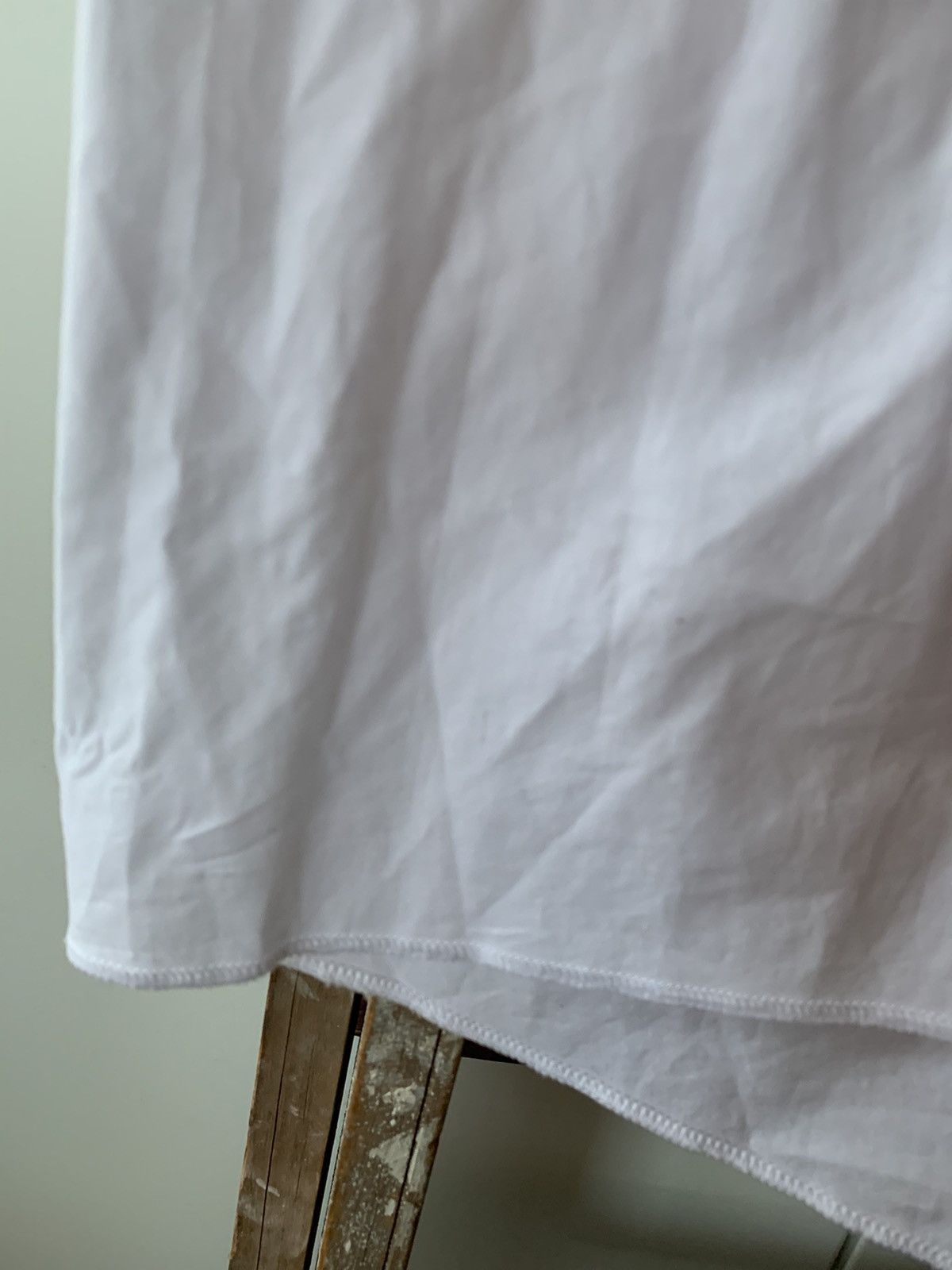 Maison Margiela MAISON MARGIELA WHITE LONG SLEEVE MEDIUM WEIGHT SHIRT Size US S / EU 44-46 / 1 - 7 Thumbnail