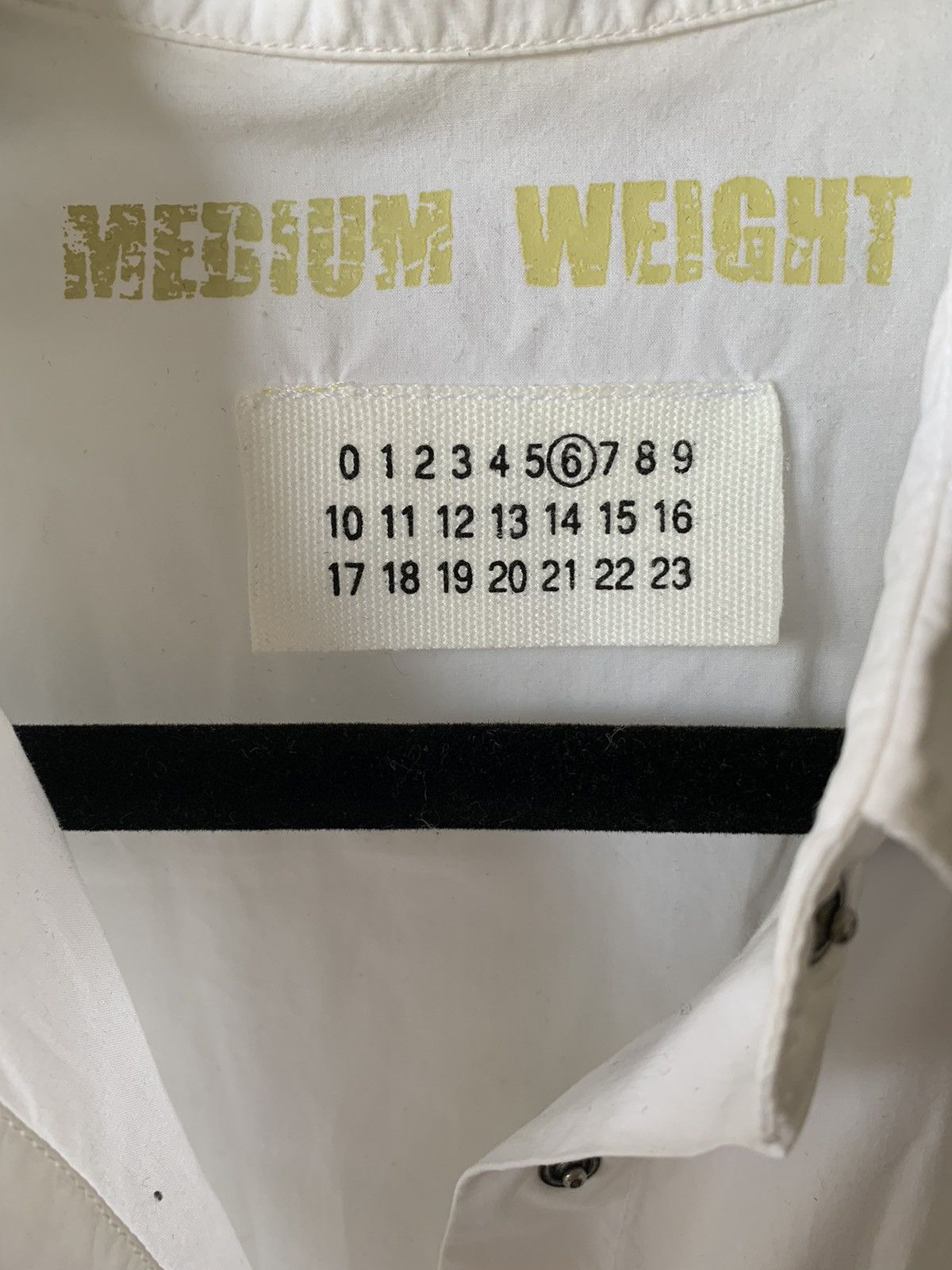 Maison Margiela MAISON MARGIELA WHITE LONG SLEEVE MEDIUM WEIGHT SHIRT Size US S / EU 44-46 / 1 - 4 Thumbnail