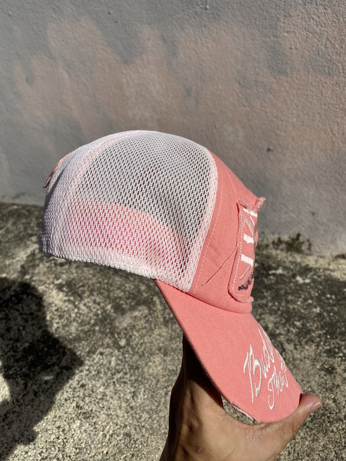 Japanese Brand Buckaroo Jeans Ripoff Chrome Hearts Pink Trucker Cap Size ONE SIZE - 5 Thumbnail