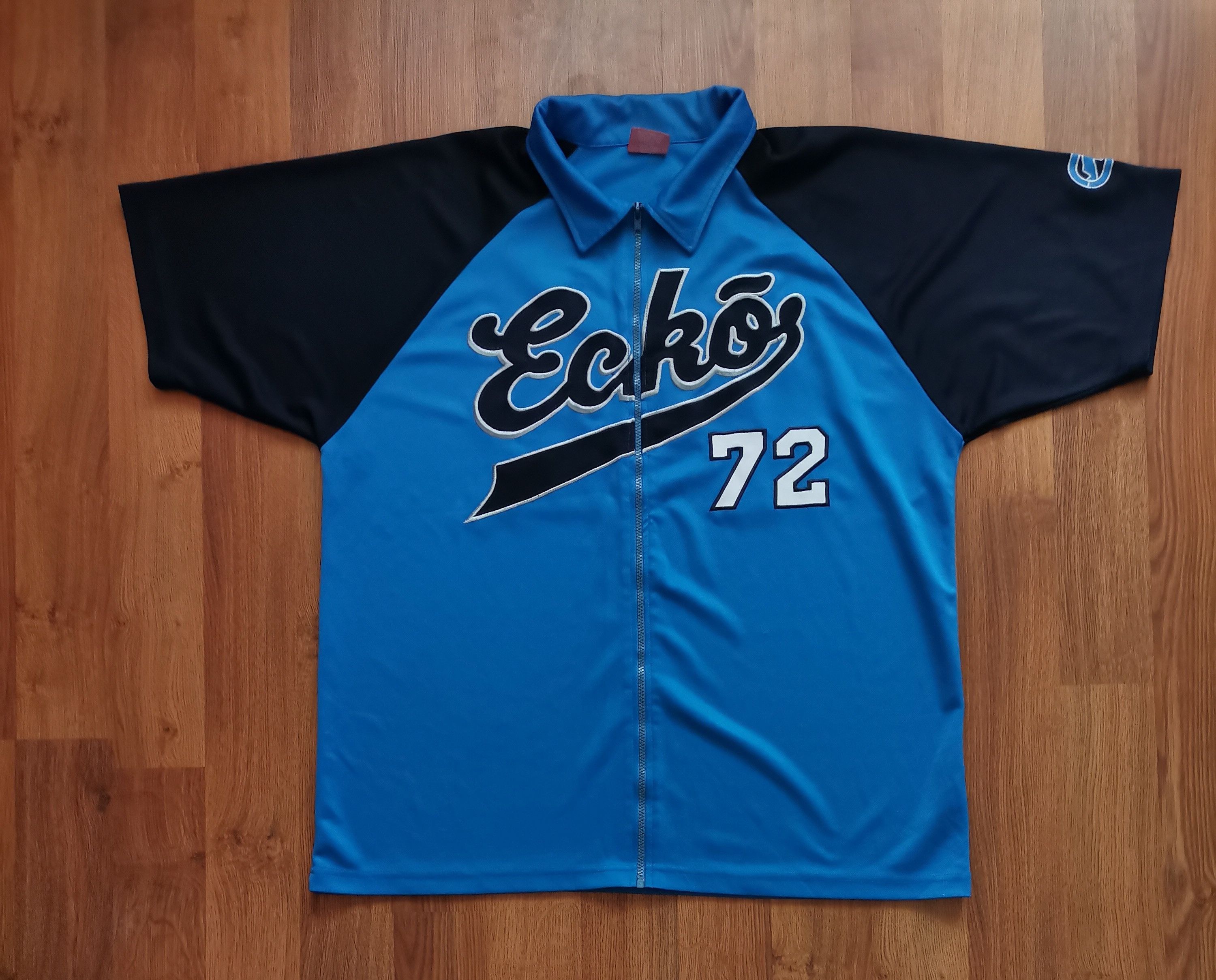 Ecko Unltd. Vintage Ecko Unltd. Seven Deuce Frozen Four