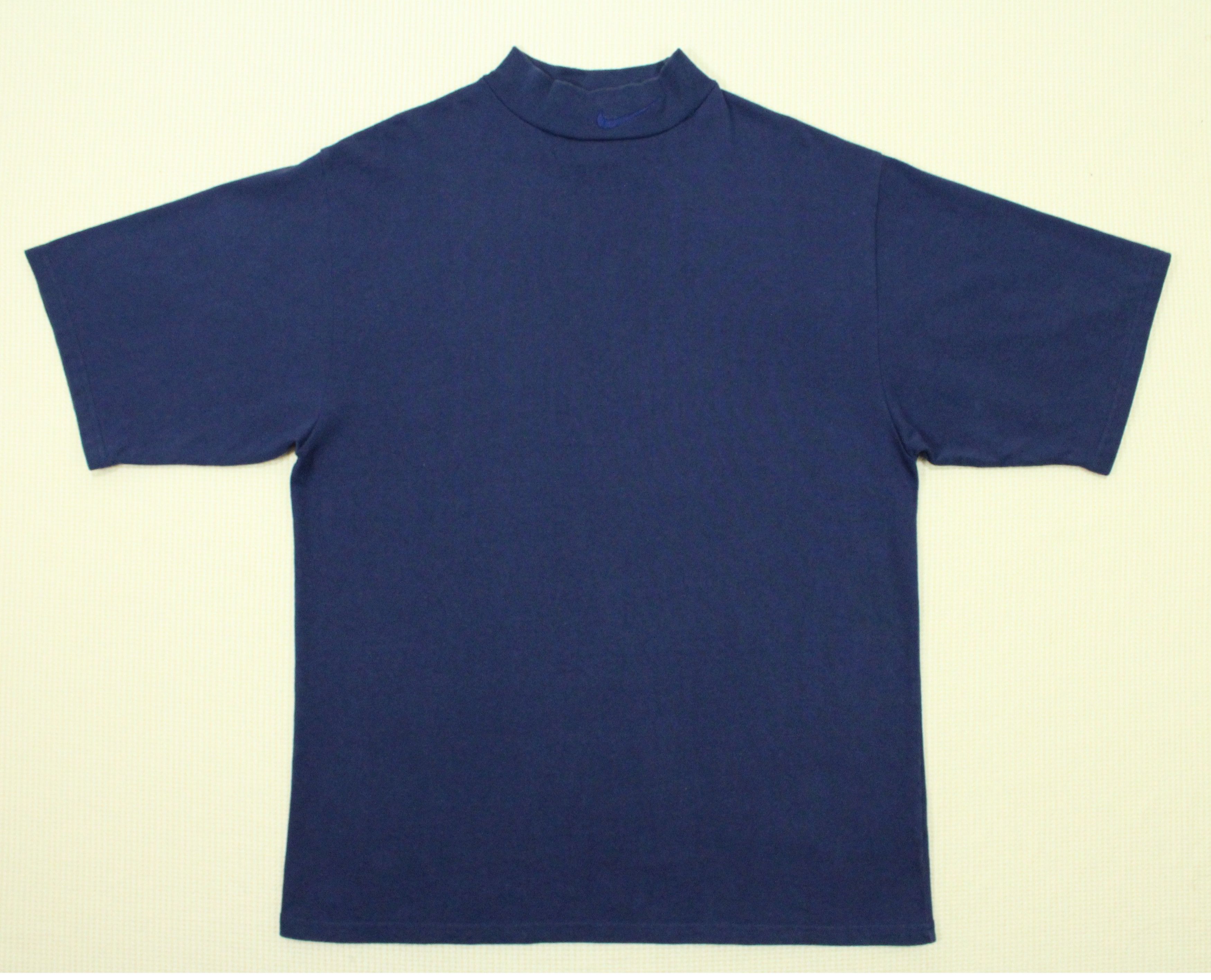 Nike × Vintage Vintage 90s Nike T Shirt Center Swoosh Heavyweight Cotton Size US M / EU 48-50 / 2 - 5 Thumbnail