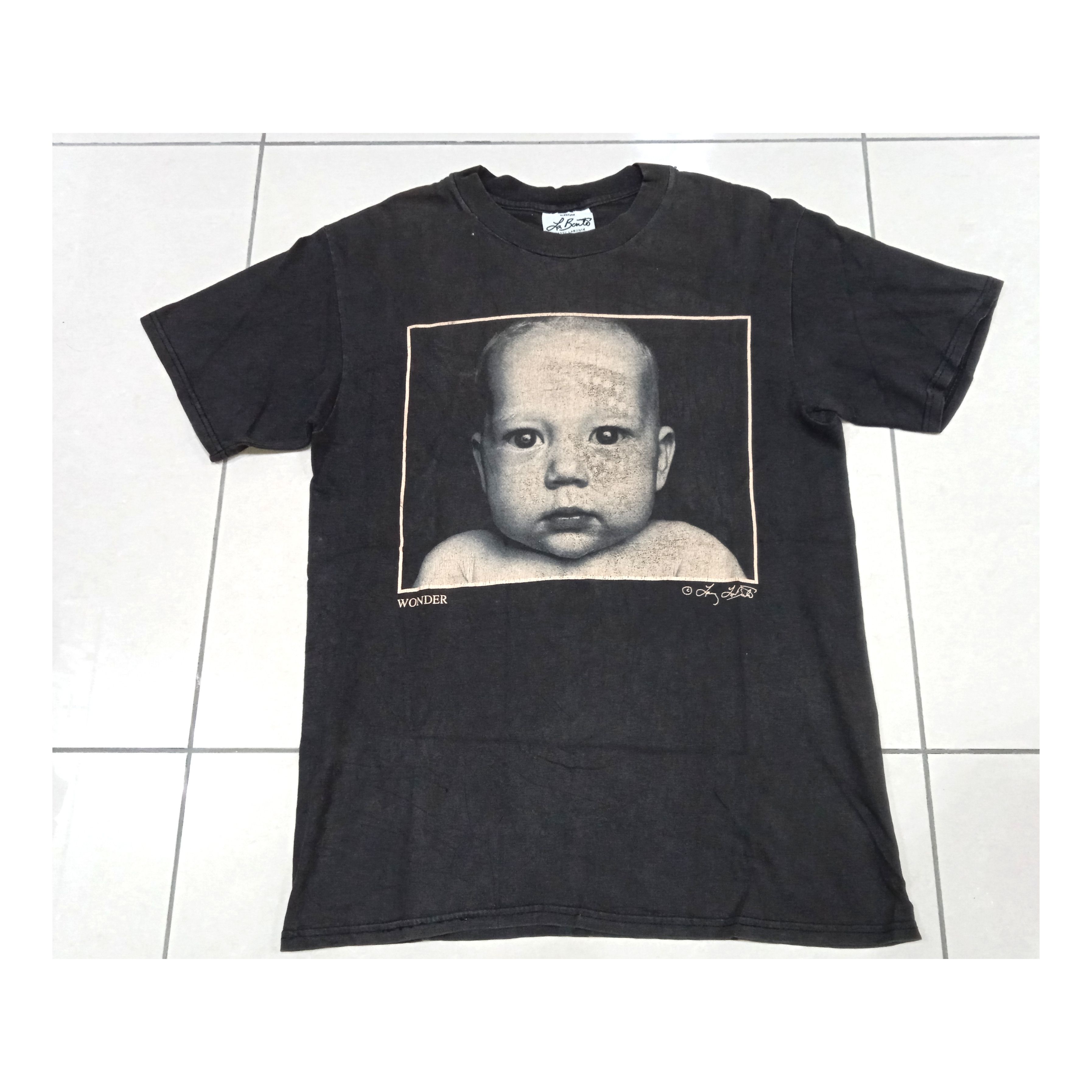 Vintage Vintage Larry Labonté Photography 90s T Shirt Size US M / EU 48-50 / 2 - 1 Thumbnail