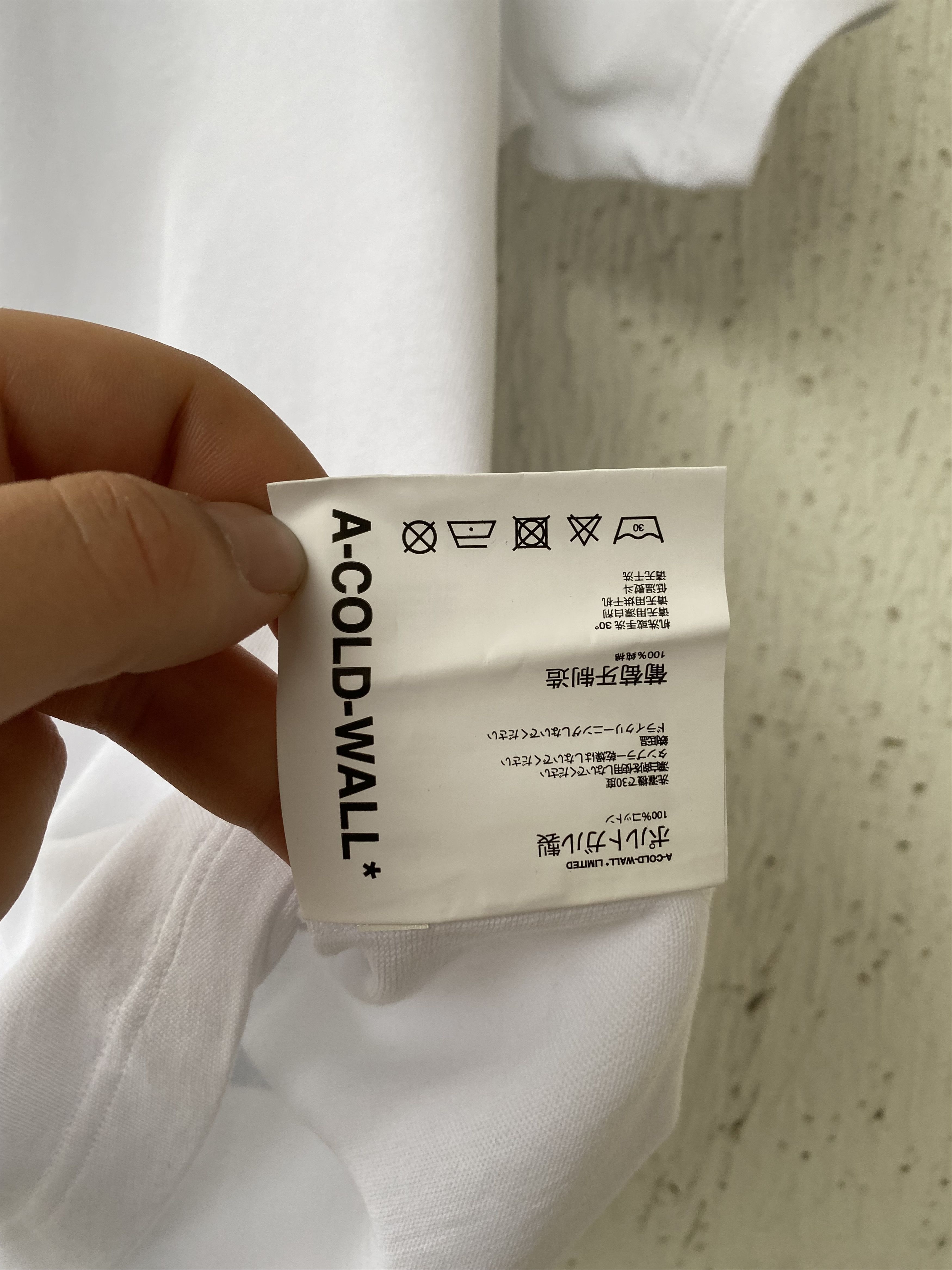 A-COLD-WALL* BNWT SIGNATURE GRAPHIC BACK PRINT TEE Size US M / EU 48-50 / 2 - 8 Thumbnail