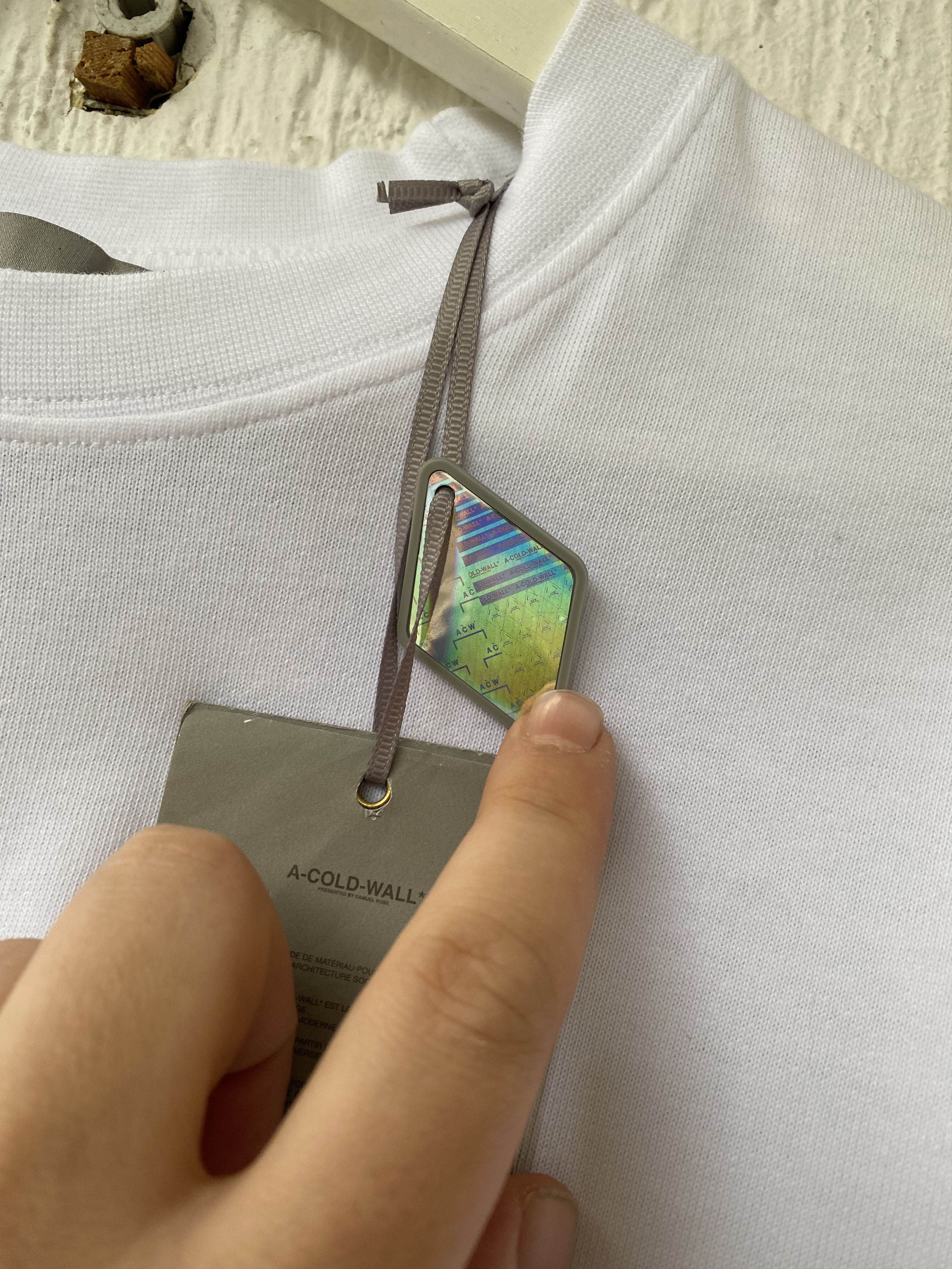 A-COLD-WALL* BNWT SIGNATURE GRAPHIC BACK PRINT TEE Size US M / EU 48-50 / 2 - 4 Thumbnail