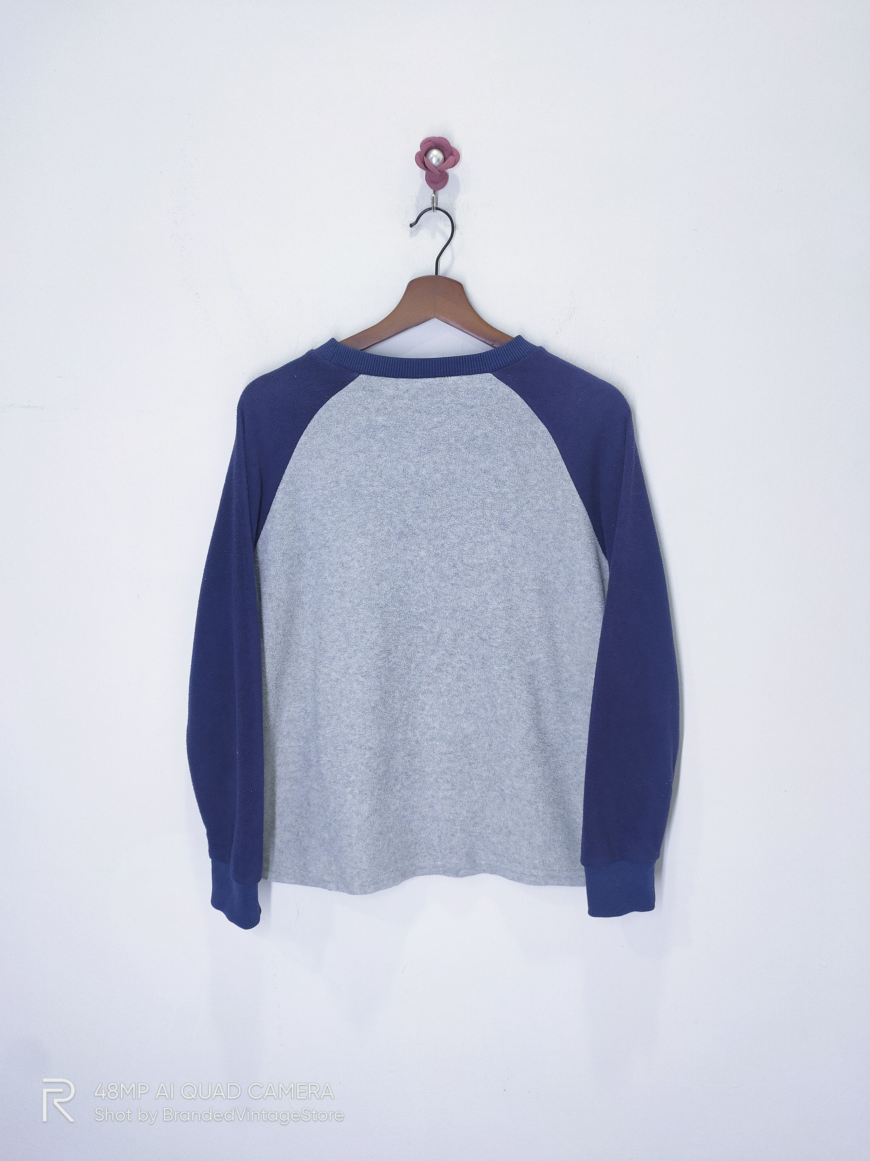 Japanese Brand Vintage Fleece Leather Graphic Sweatshirt LongSleeve Tshirt Size US M / EU 48-50 / 2 - 2 Thumbnail
