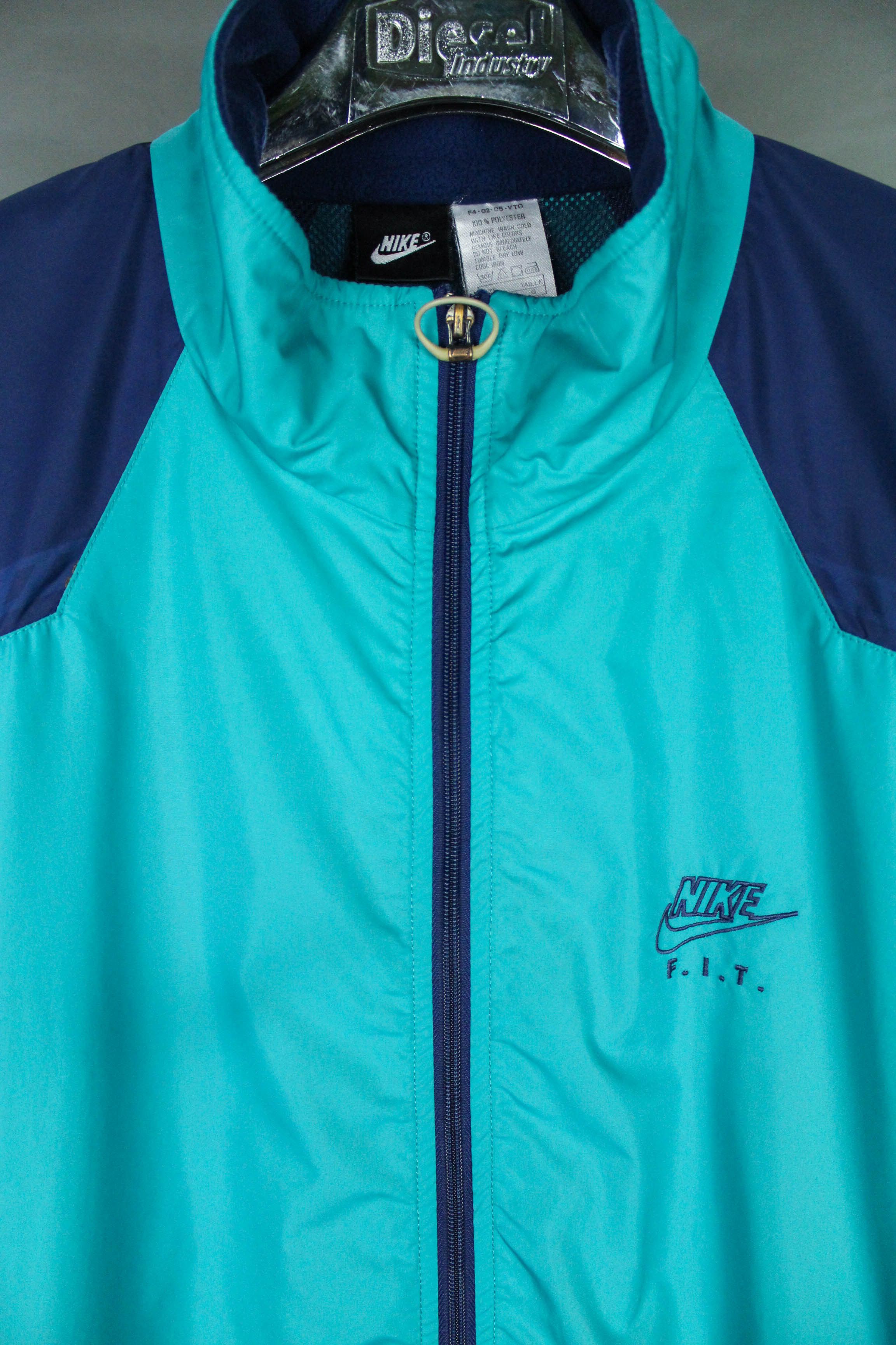 Nike Nike FIT Vintage 90s Light Tail Wind Oversized Nylon Jacket Size US L / EU 52-54 / 3 - 4 Thumbnail