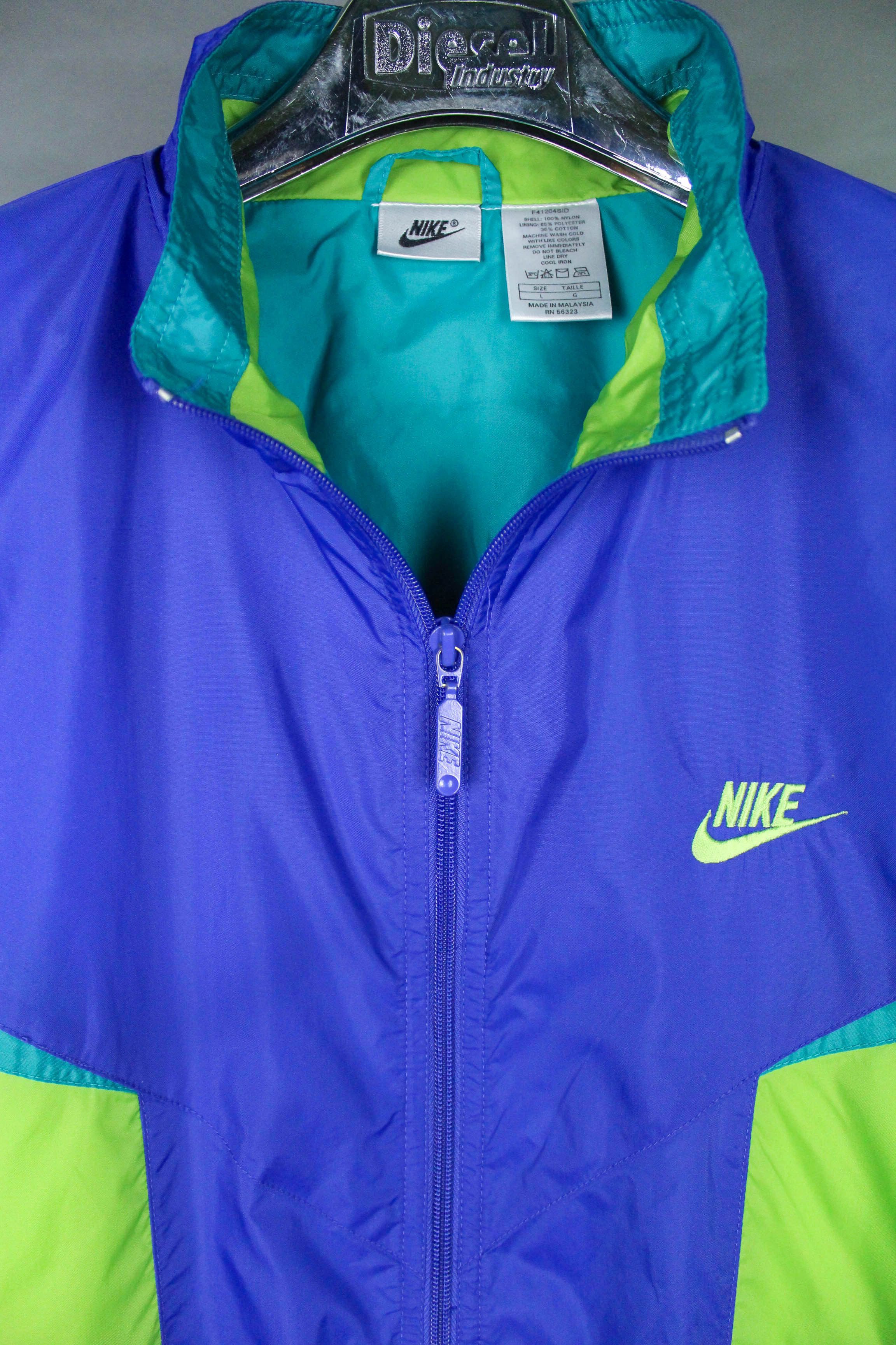 Nike Nike Vintage 90's Big Logo Oversized Lght Nylon Acid Jacket Size US L / EU 52-54 / 3 - 6 Thumbnail